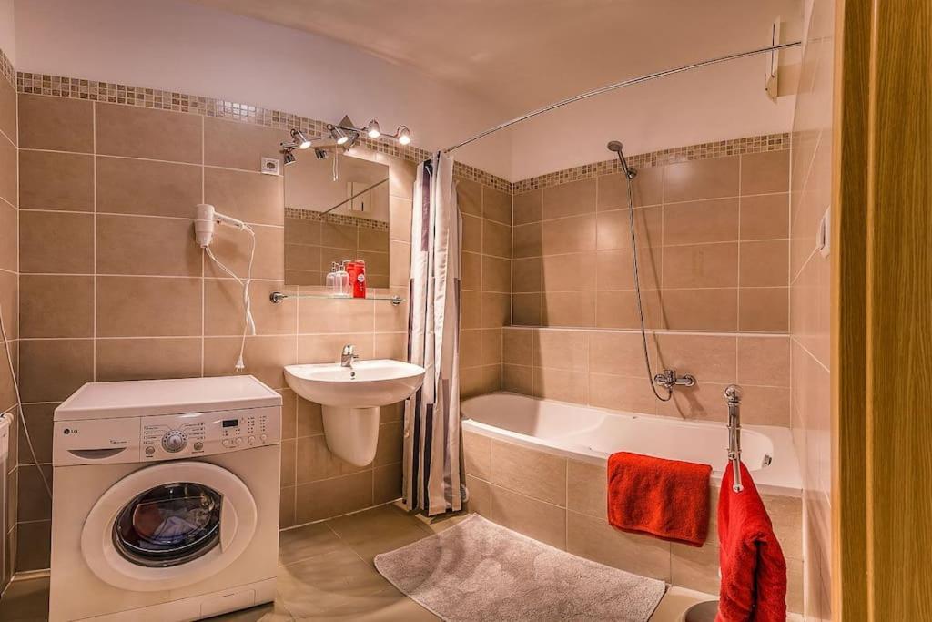 Premium By Hi5- Cp With Free Parking Appartement