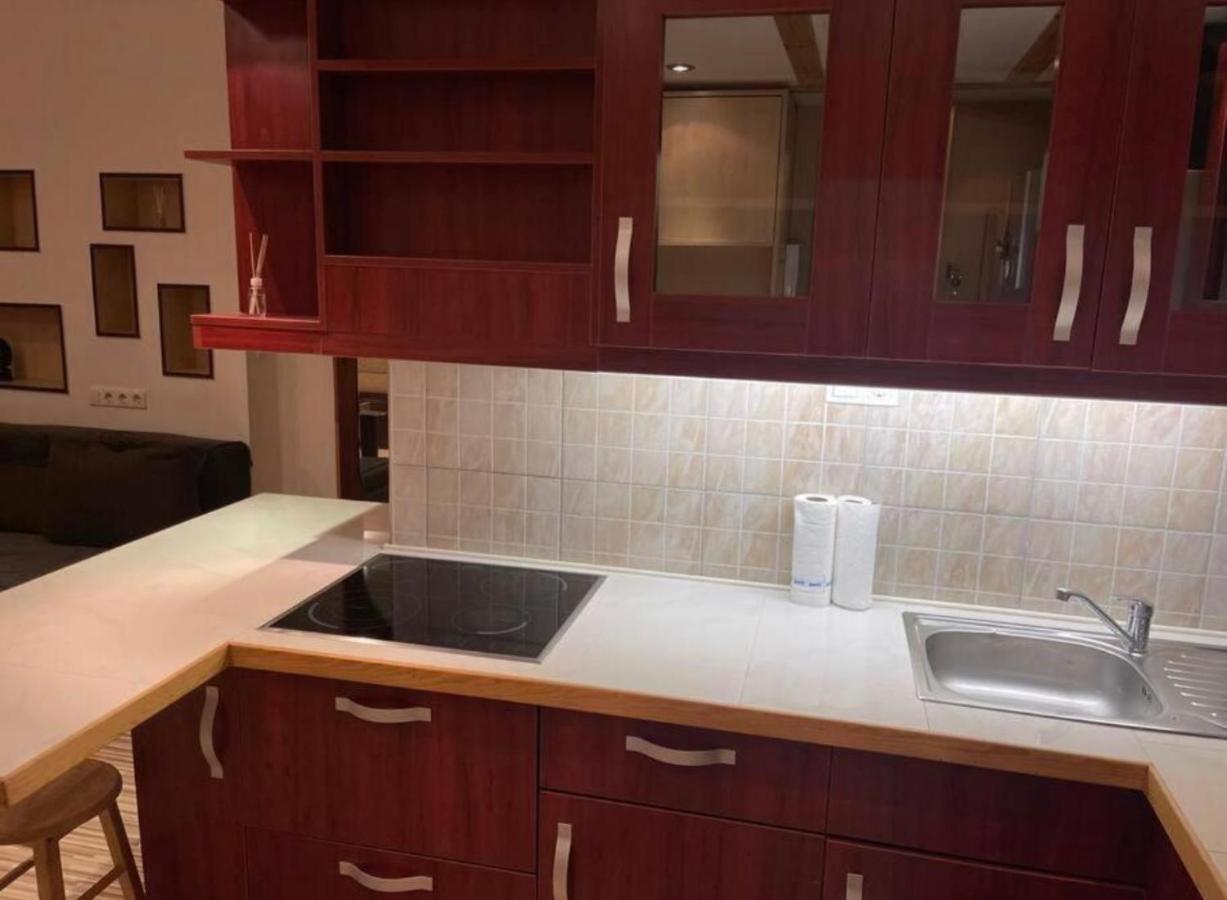 Apartman Pera *