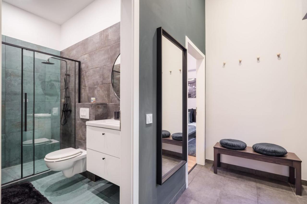 R38 Boutique Apartments, Location By Bqa Apartment *