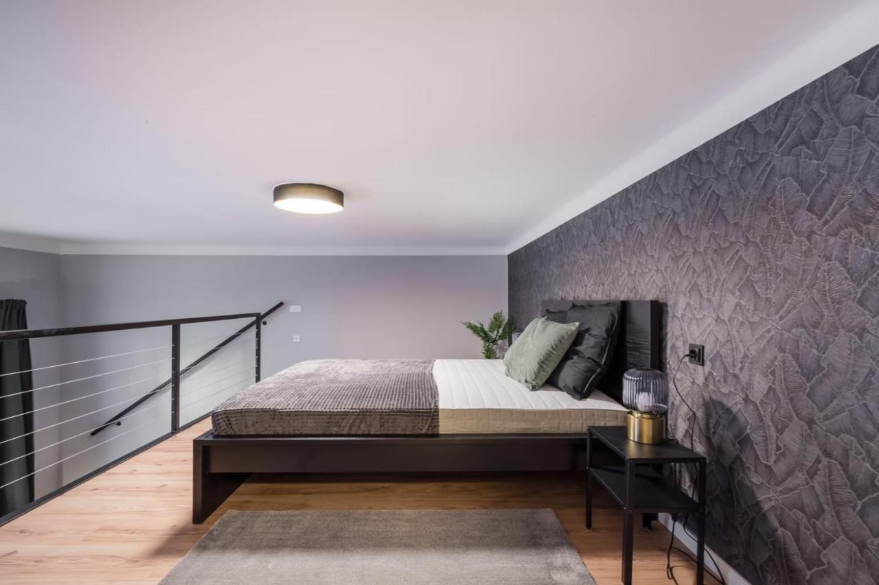 R38 Boutique Apartments, Location By Bqa