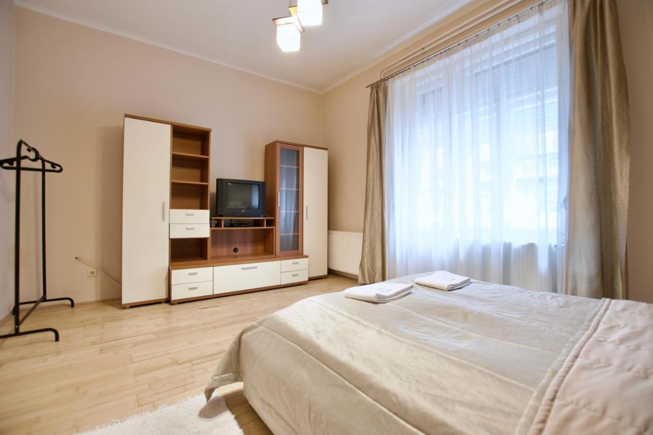 Standard By Hi5 - Dessewffy 2 Bedroom Apartman Budapest