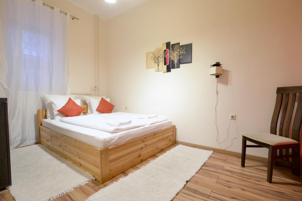 Standard By Hi5 - Dessewffy 2 Bedroom