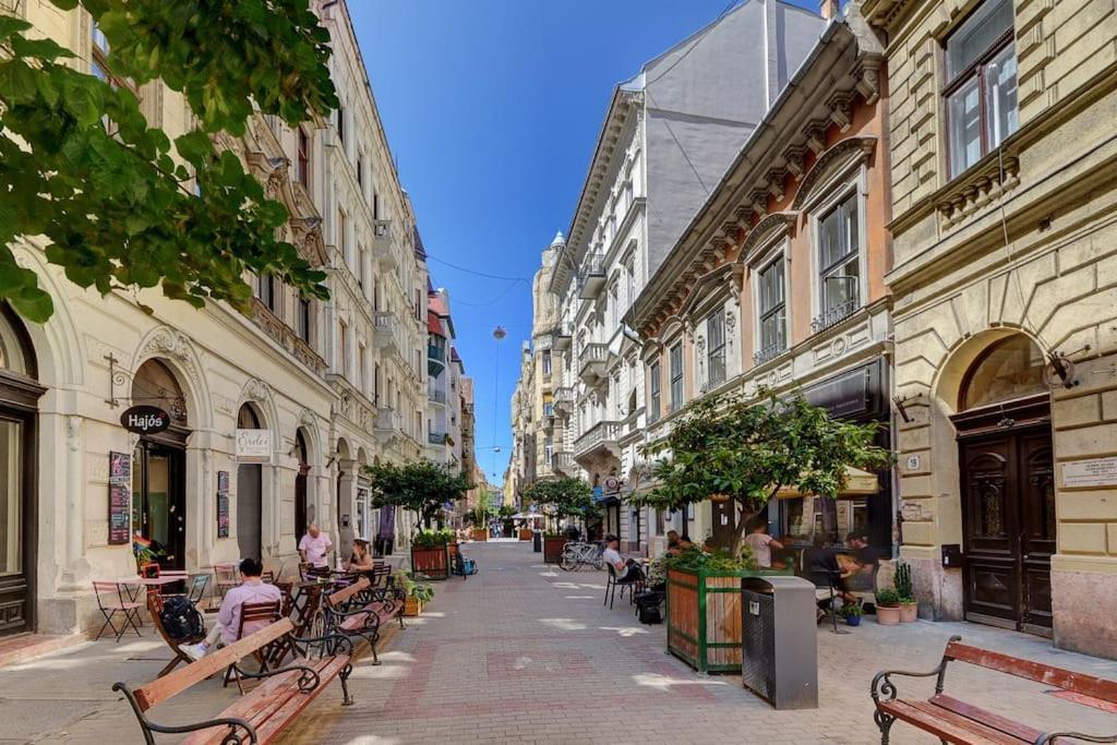 Apartment Venus - Opera Location