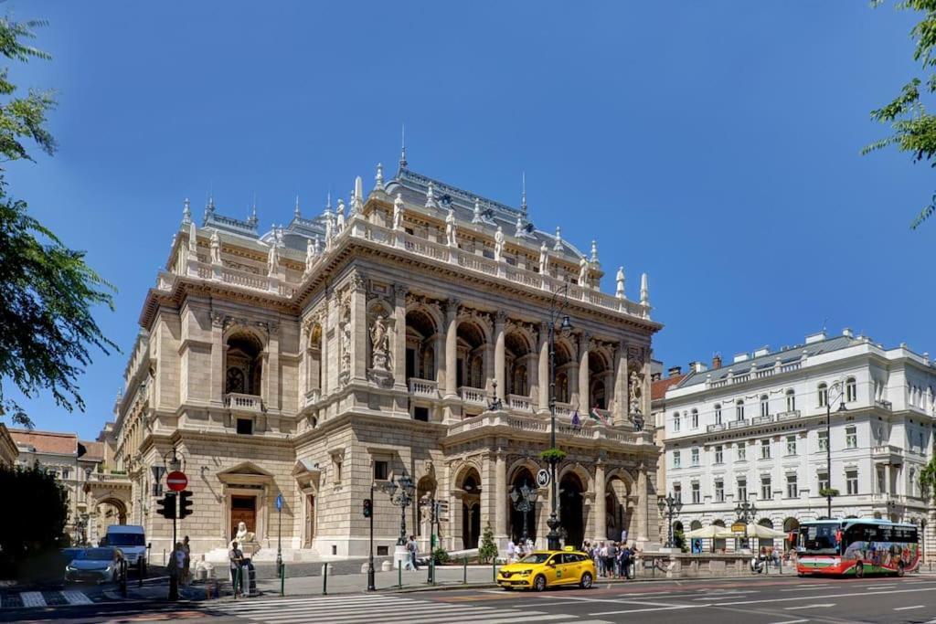 Apartment Venus - Opera Location