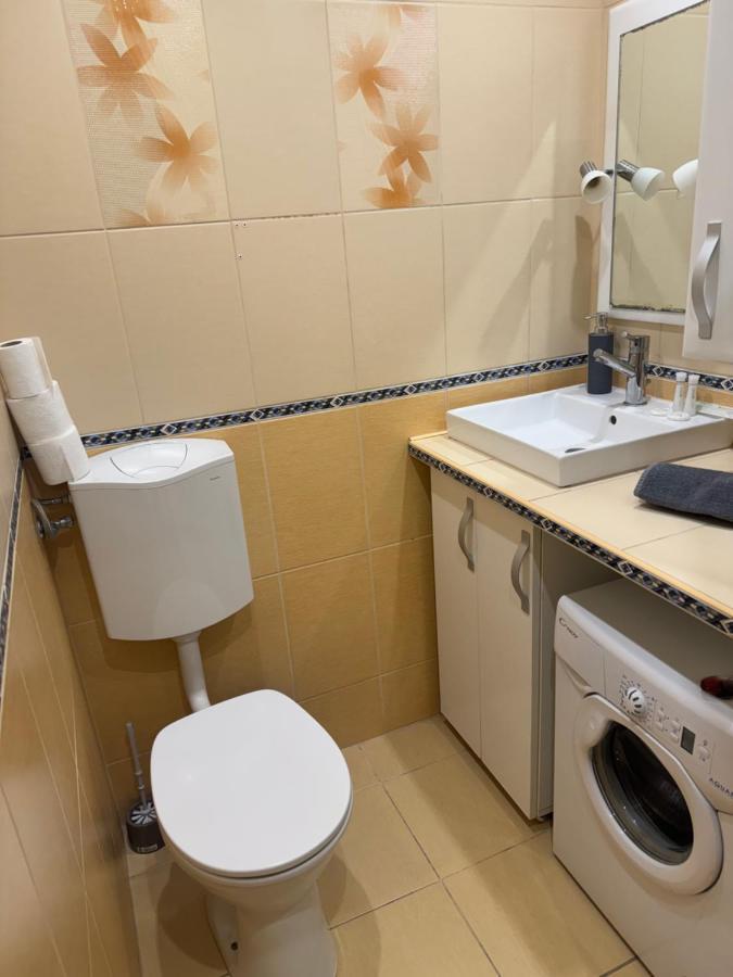 Apartman Pera *