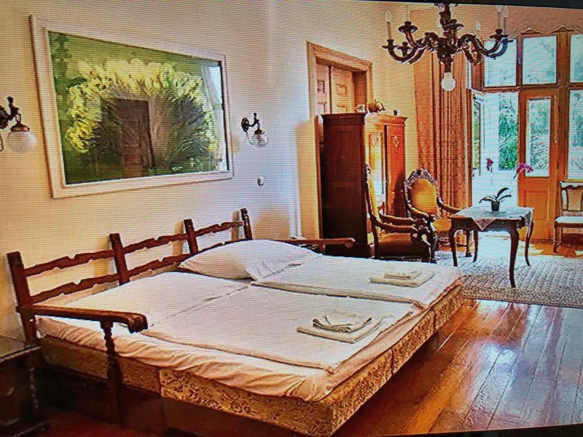 Bed and breakfast Kalmár Panzió