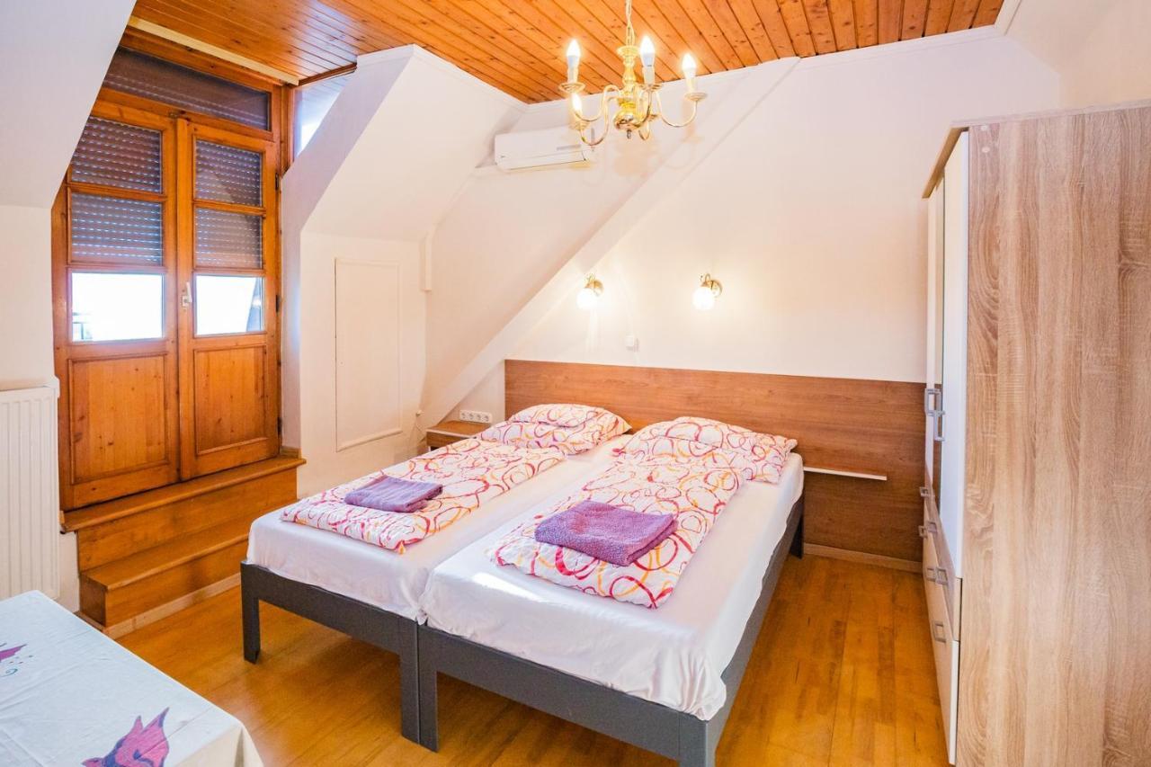 Guest house Mohacsi 3*