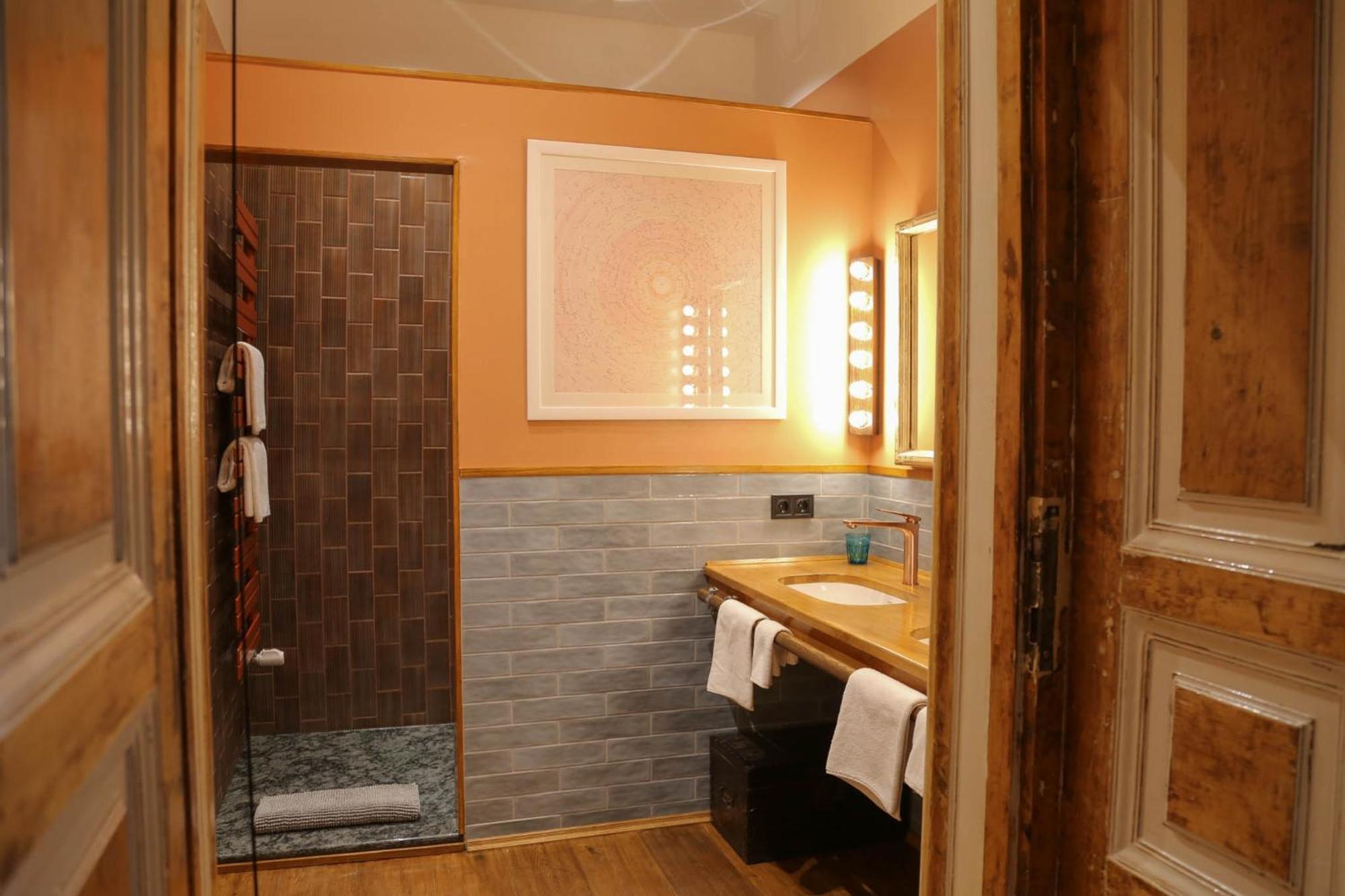 Brody House - Boutique