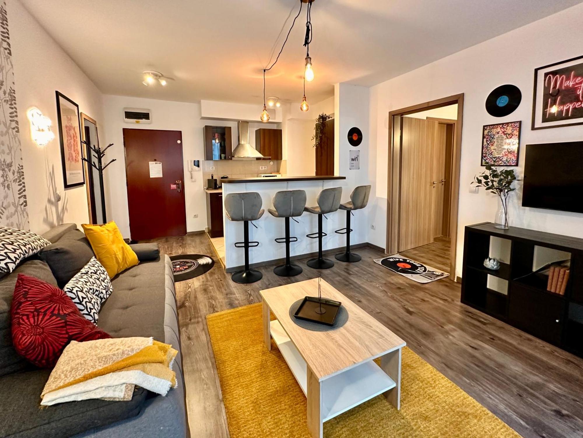 Apartamento Vinyl Gozsdu *