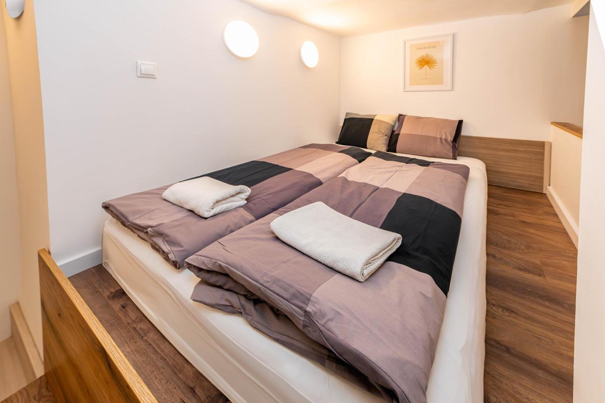 Historical Building Brody Apartman *