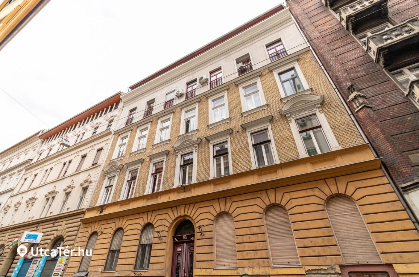 Apartment 2 Bedroom 107 M2 Loft With Balcony *