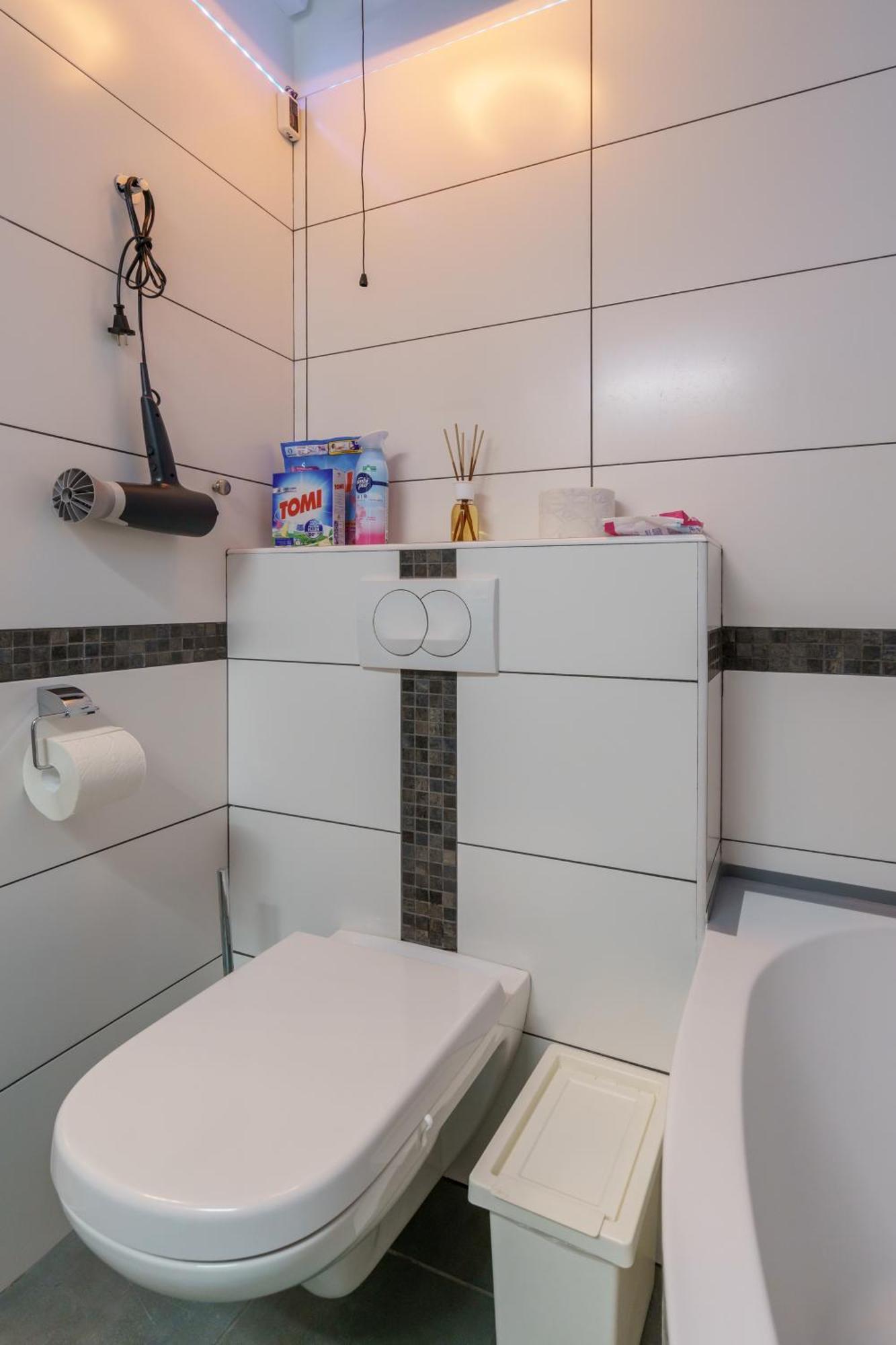 Barka In Downtown Buda Apartament *