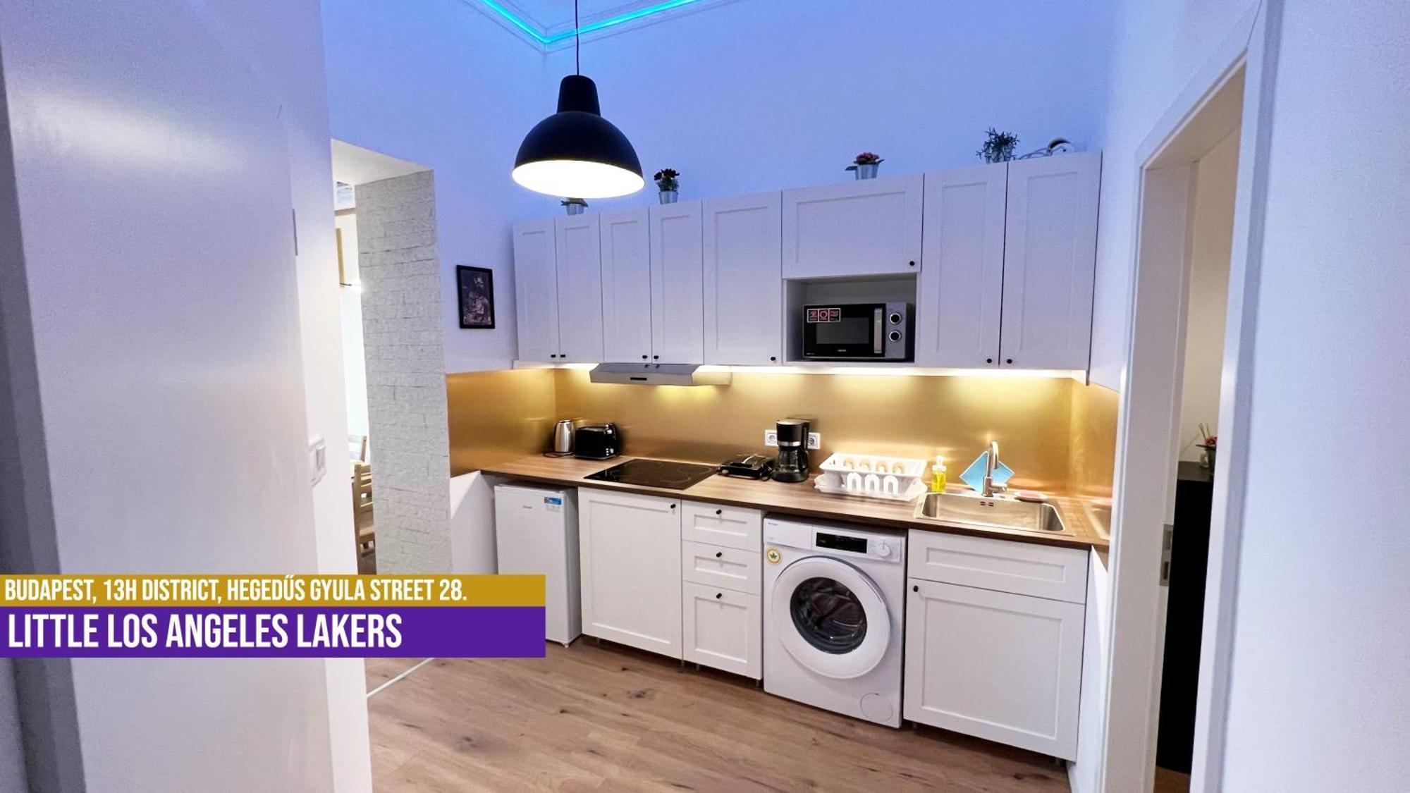 Little Americas Westend Mall Apartment