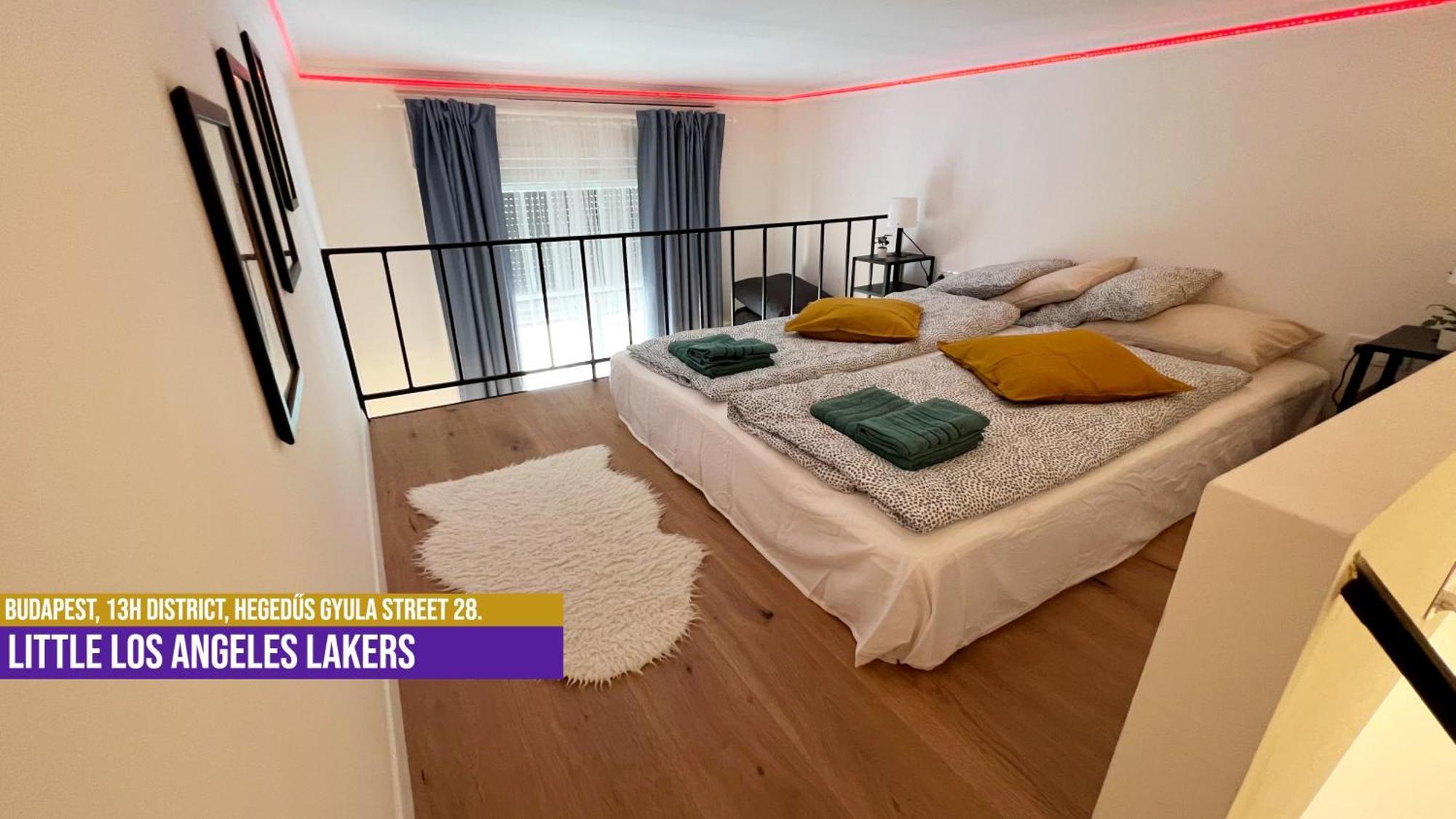 Little Americas Westend Mall Apartment *
