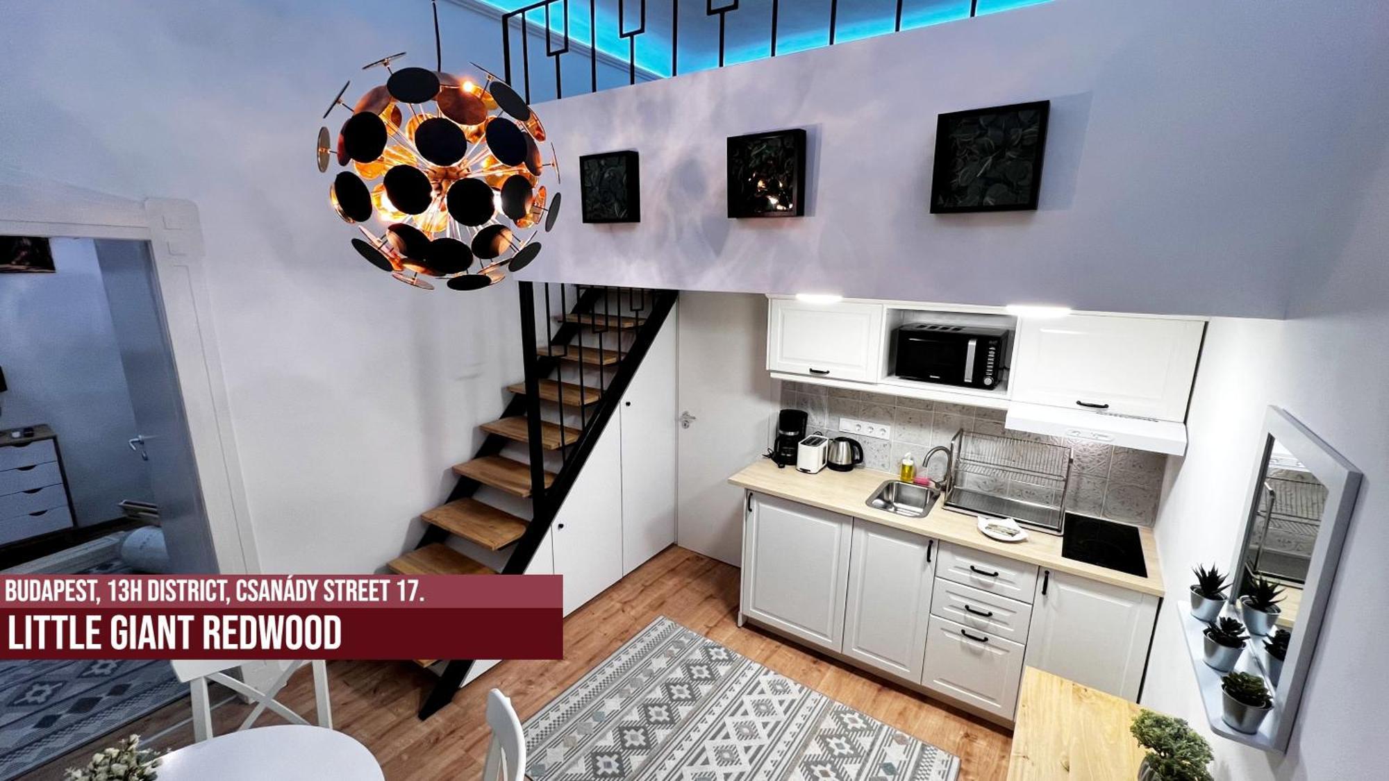 Little Americas Westend Mall Apartment *