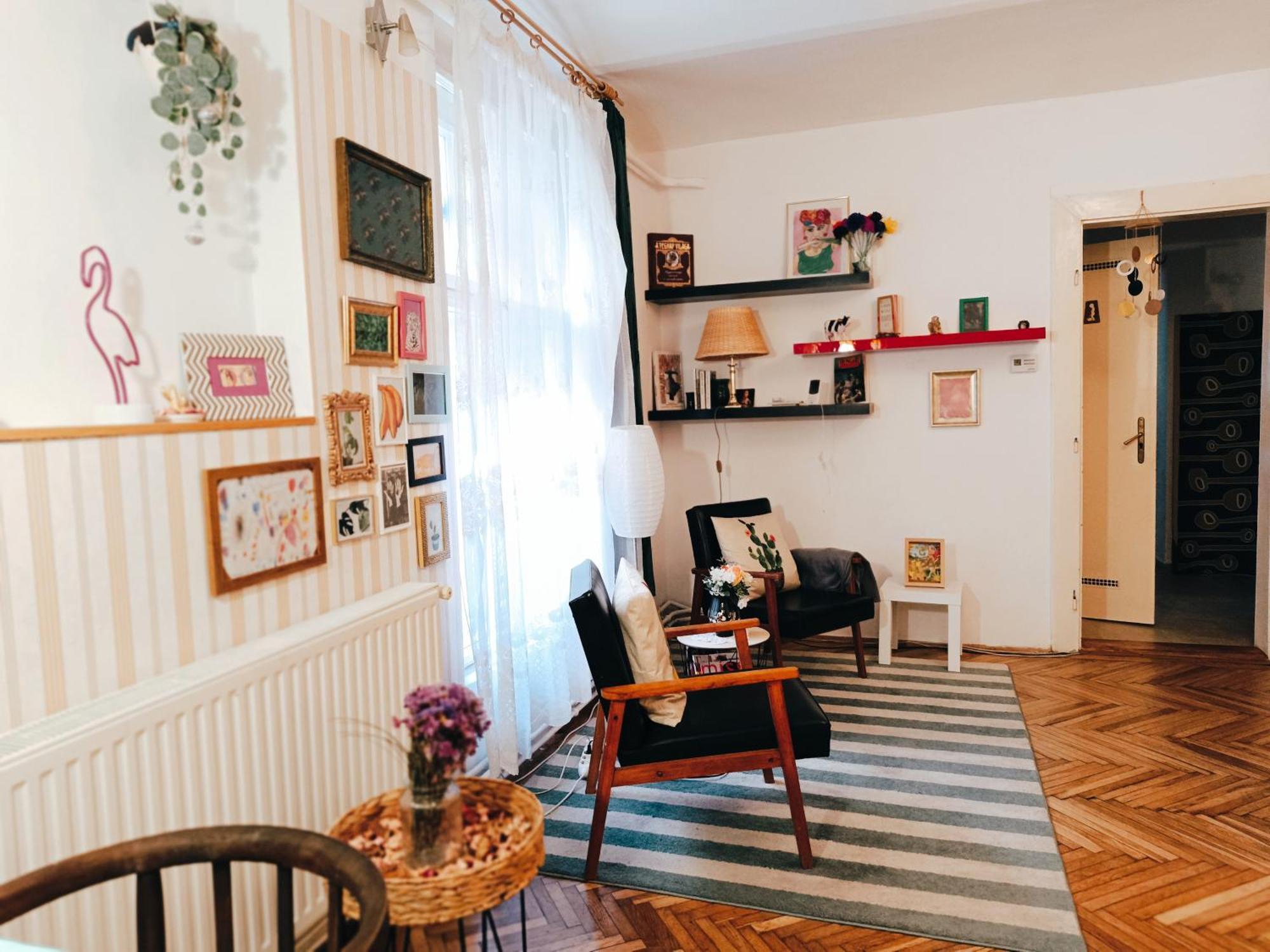 Flat In Historic With Your Own Private Garden, Near City Park Apartment Budapest
