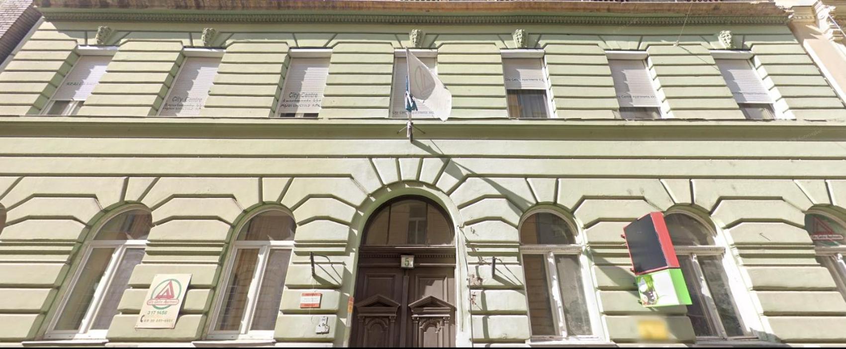 Szentkiralyi 5 - Double Basic In The Center - Self-check-in Apartamento *