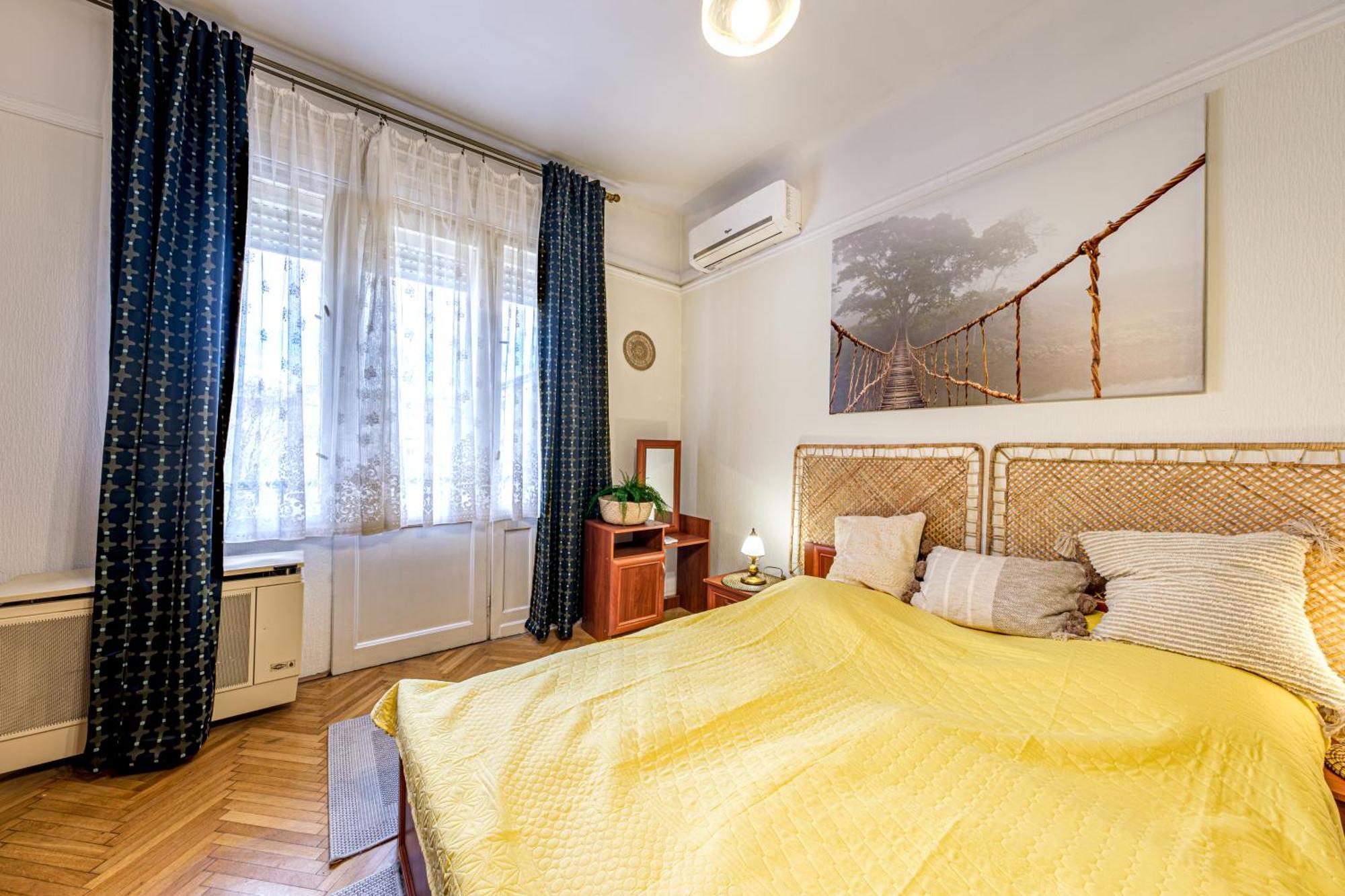 Balzac Apartmán *