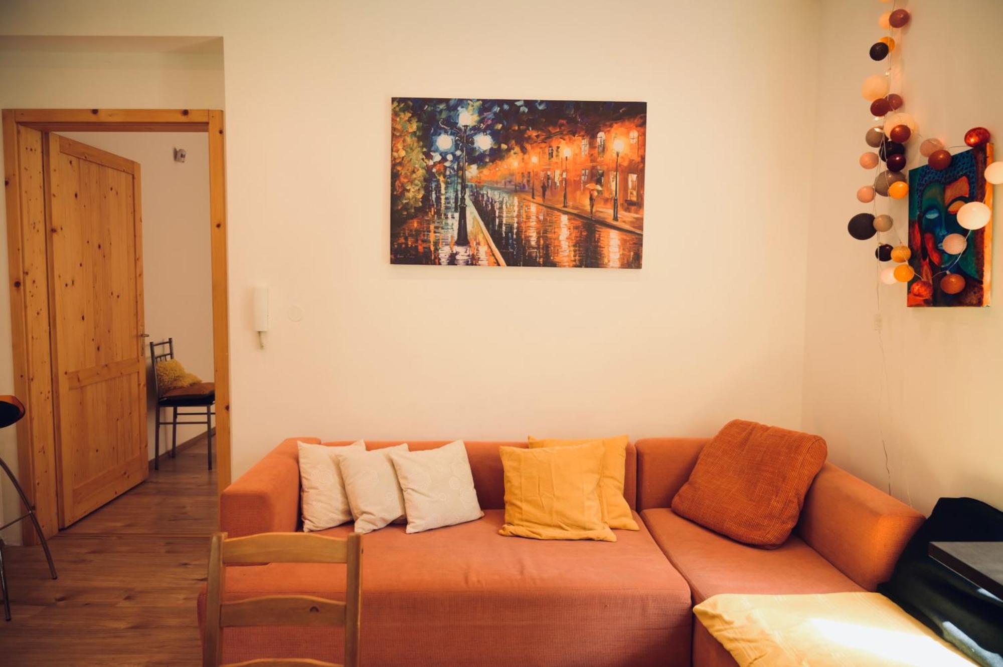 Cozy Hillside In With Patio Apartmán