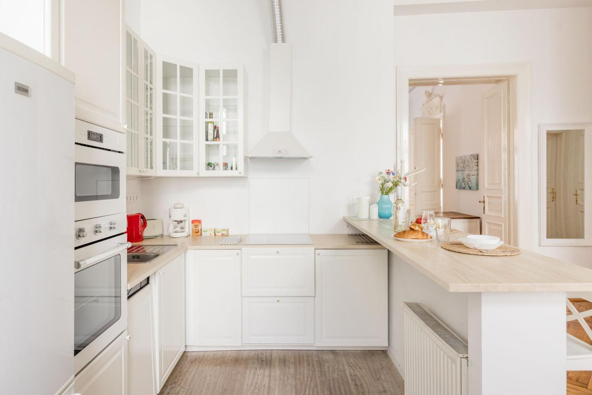 Apartamento Wellness Retreat With Sauna & Jacuzzi - 1 Min To Opera