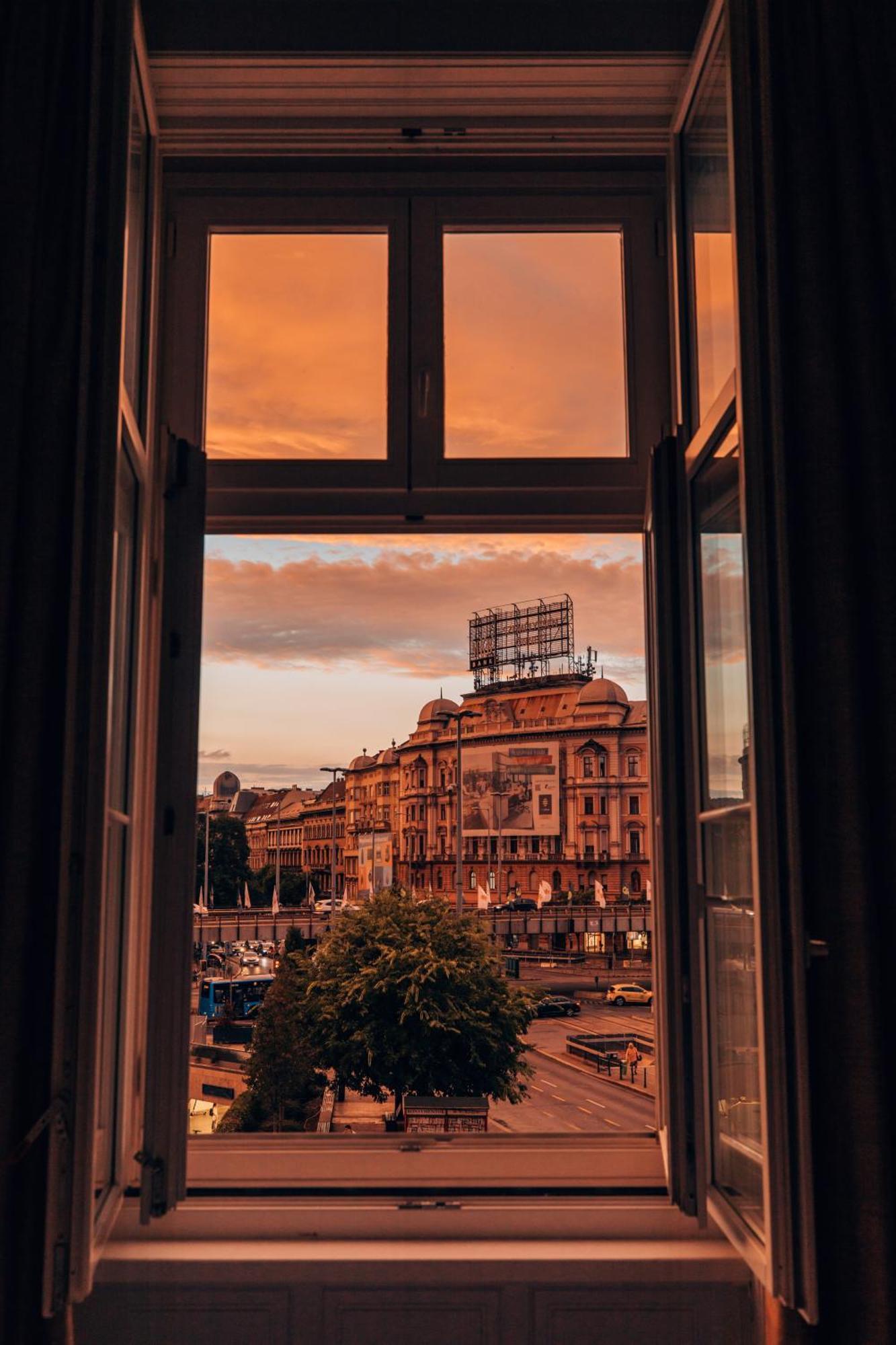 Hotel T62 3*