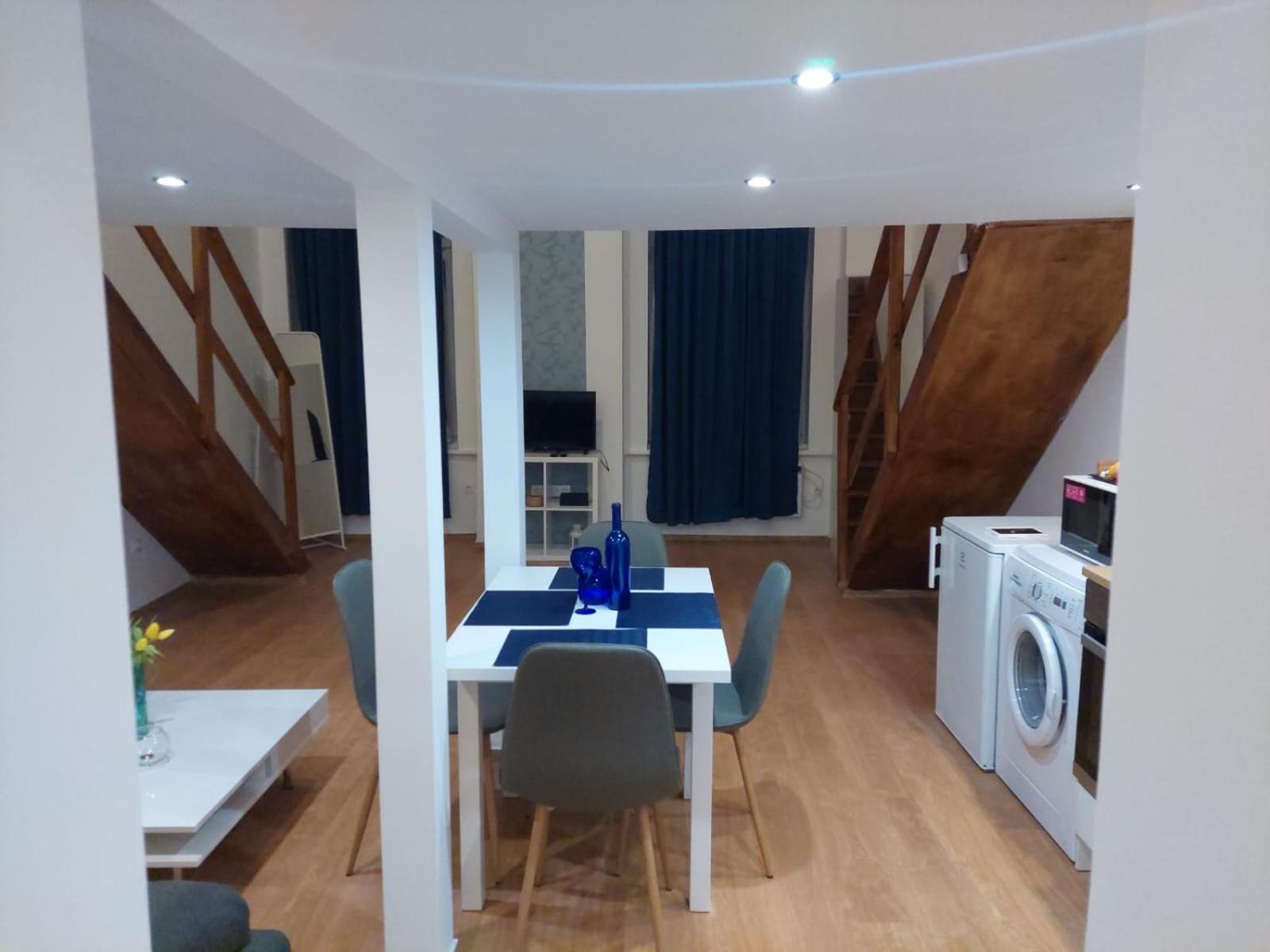 Brhomes Diamnond Apartment *