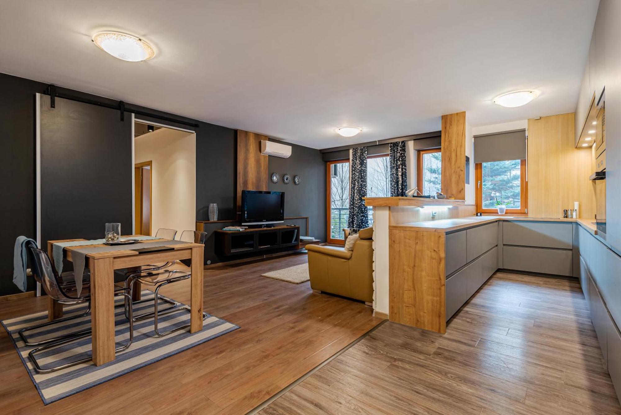 Downtown Peace Apartment