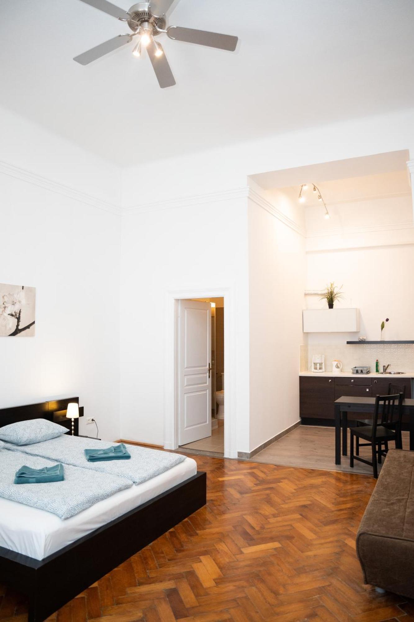 Daphne Deluxe Apartment *