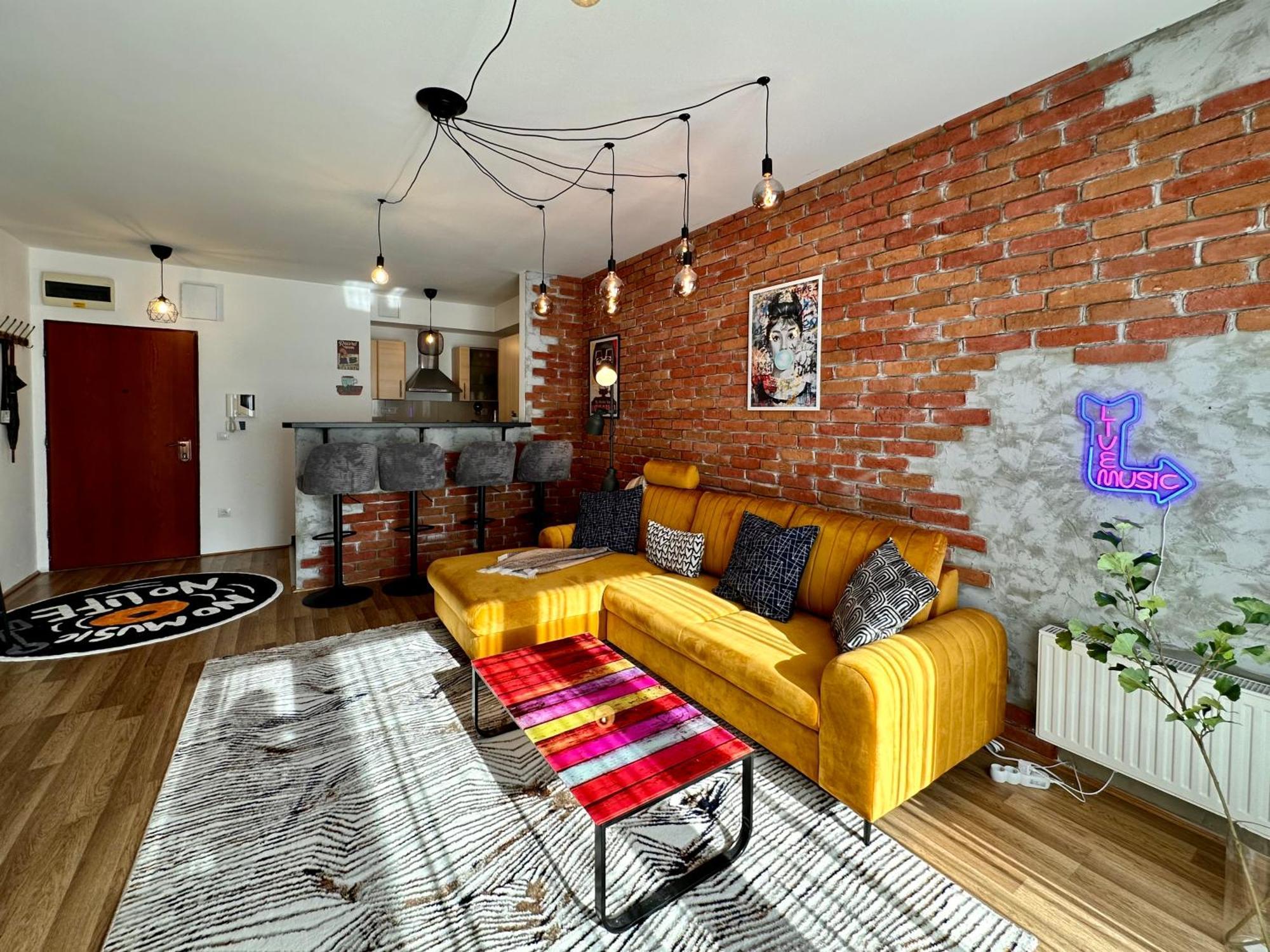 Vinyl Gozsdu Apartamento