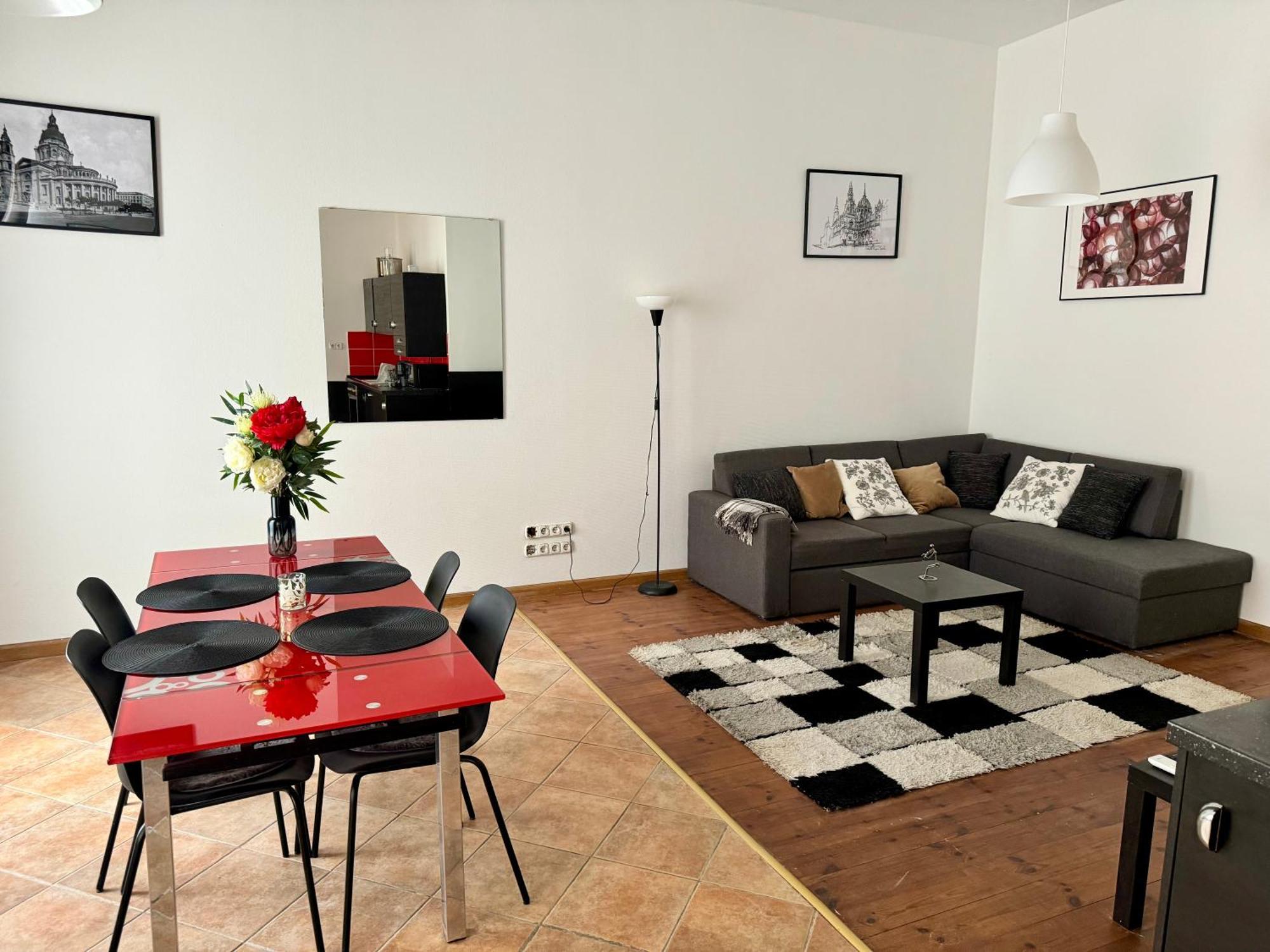 S3 Residences Lazar Street Serviced In The Heart Of * Budapest