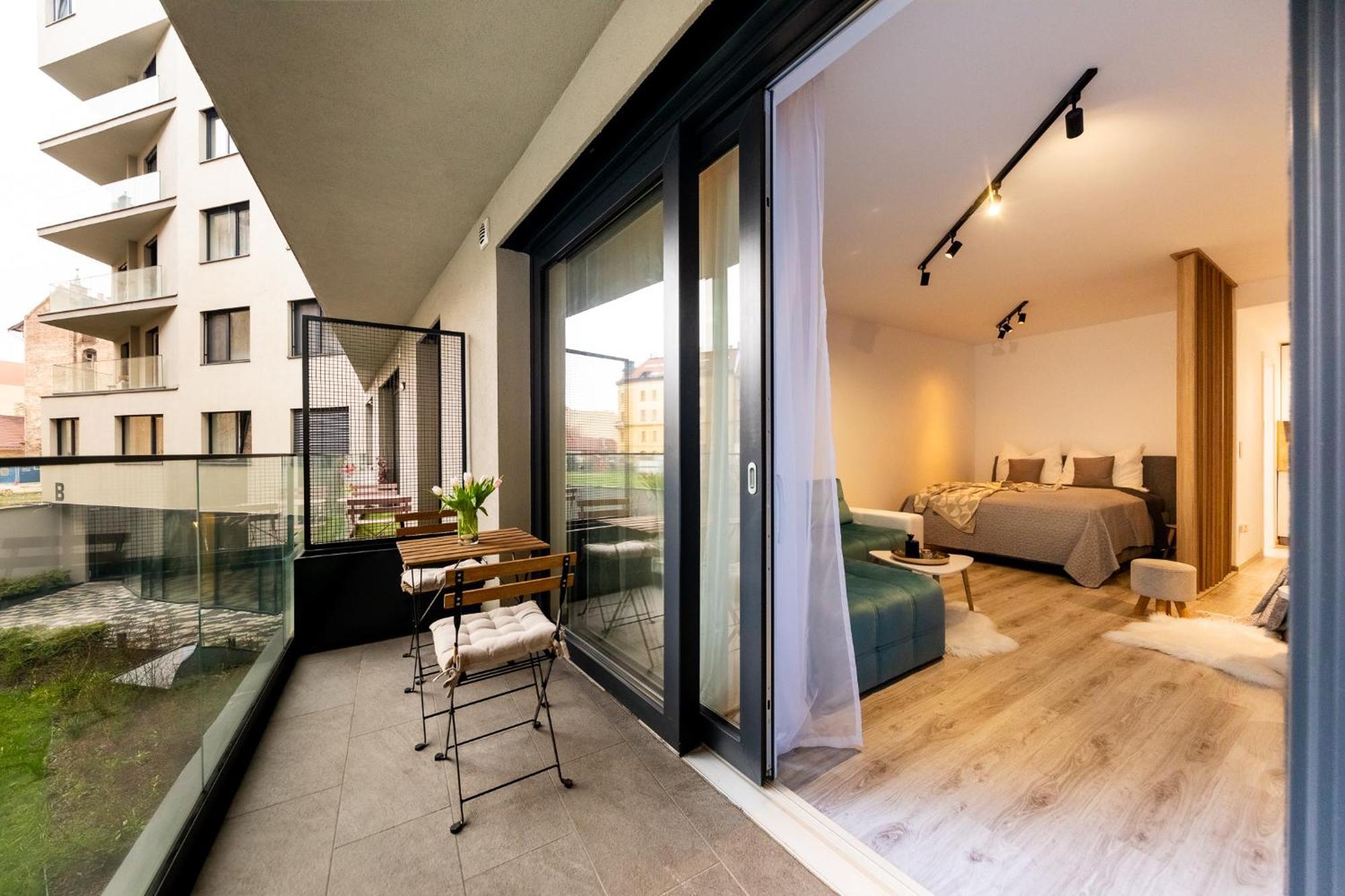 Appartement Erkel 18 *