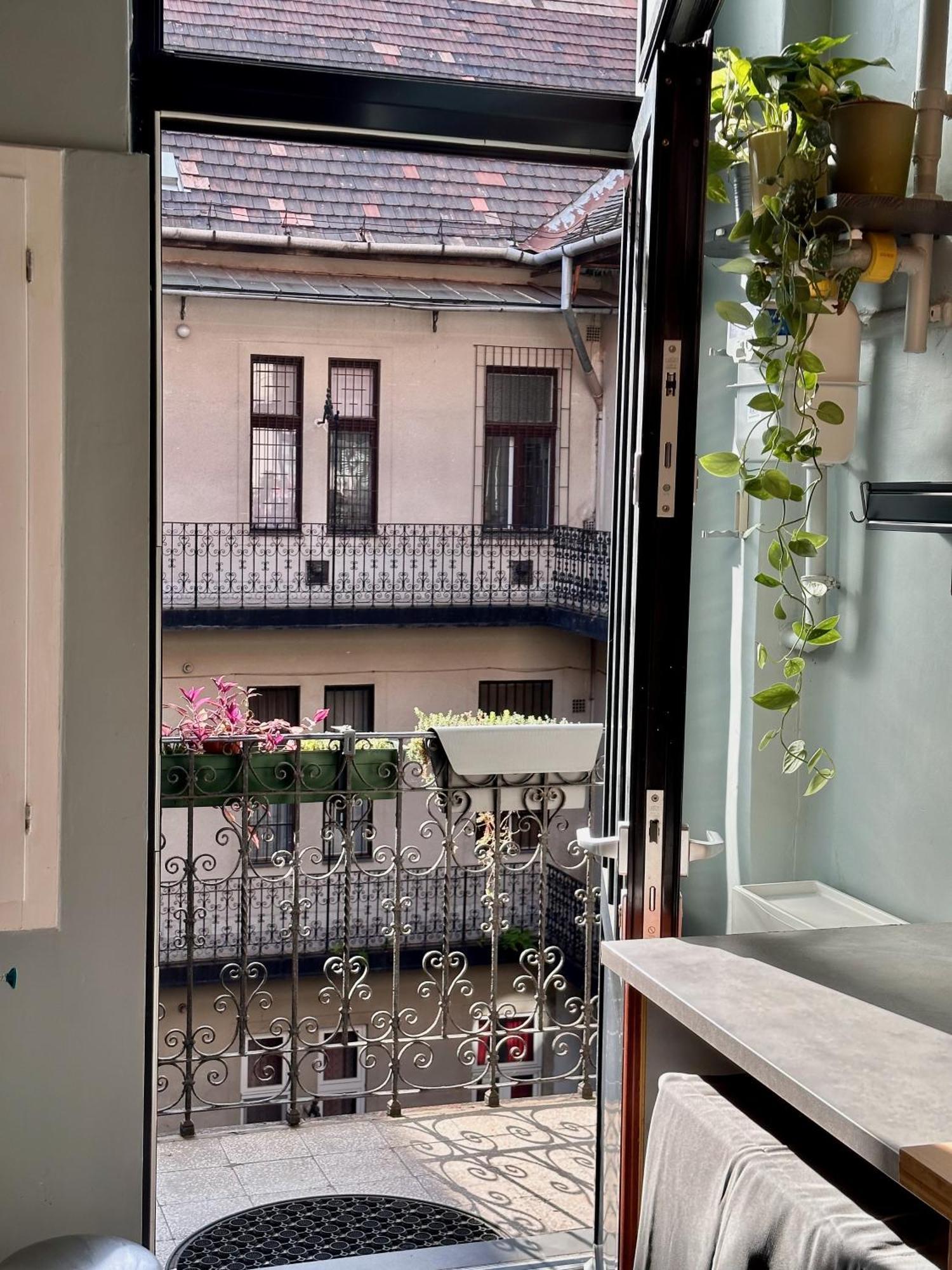 Centrally Located Studio Near Keleti Palyaudvar Budapest