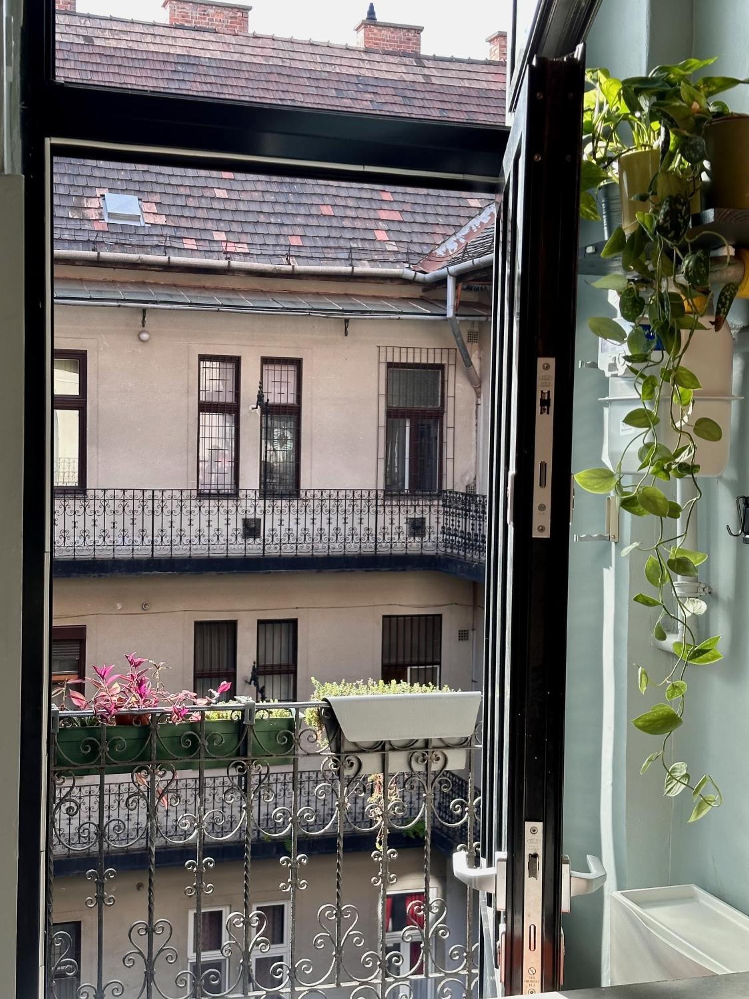 Centrally Located Studio Near Keleti Palyaudvar Lejlighed
