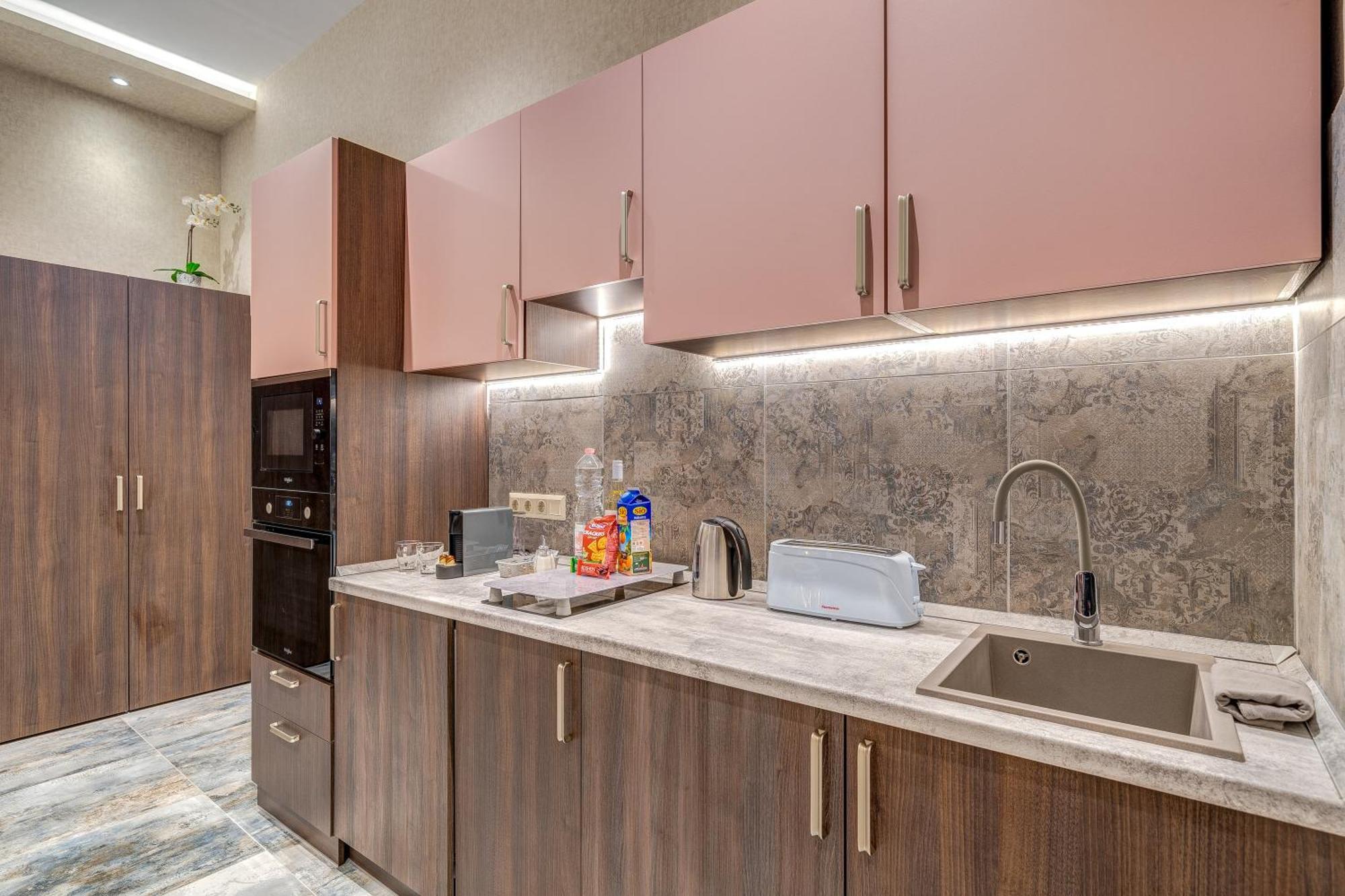 Apartment Magic Exotic In Downtown Budapest