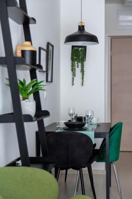 Intimate Ground-floor Hideaway - 011 * Budapest