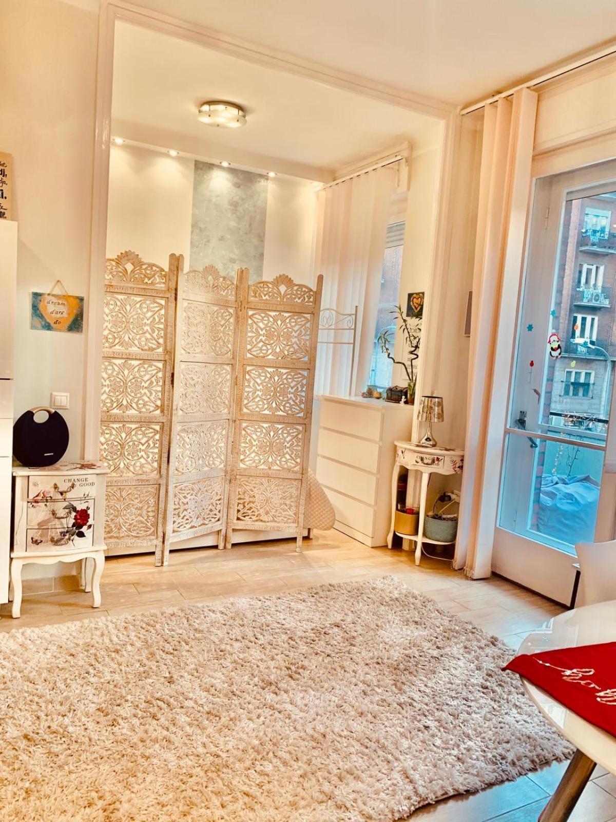 Apartamento Sundeluxe & Balcony Budapest