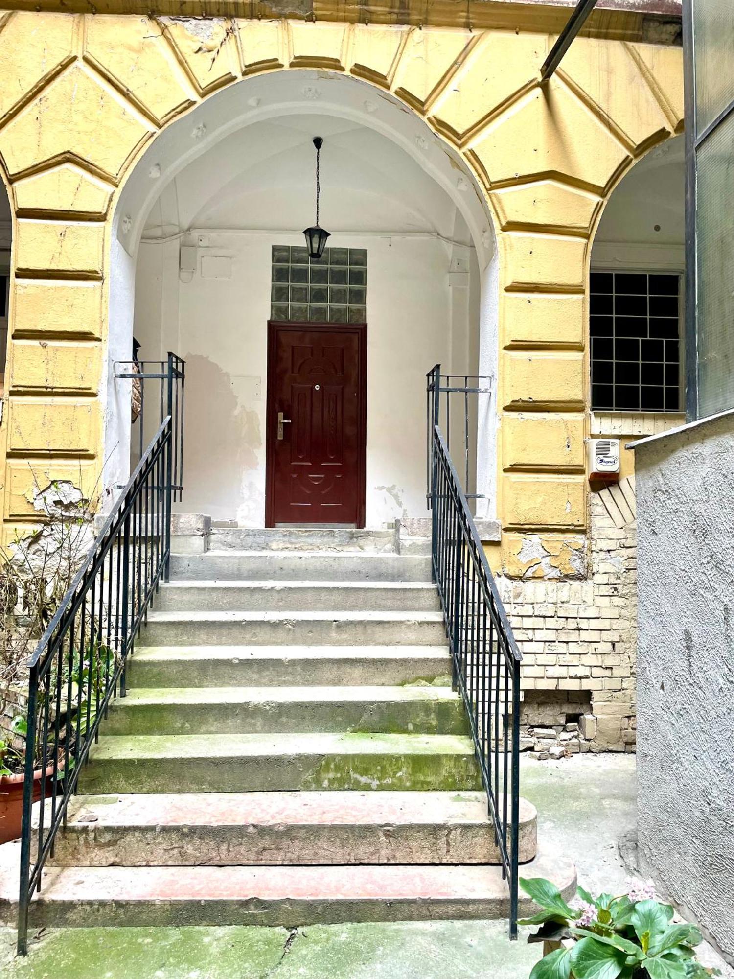 Big Cosy Near The Famous Westend City Center * Budapest