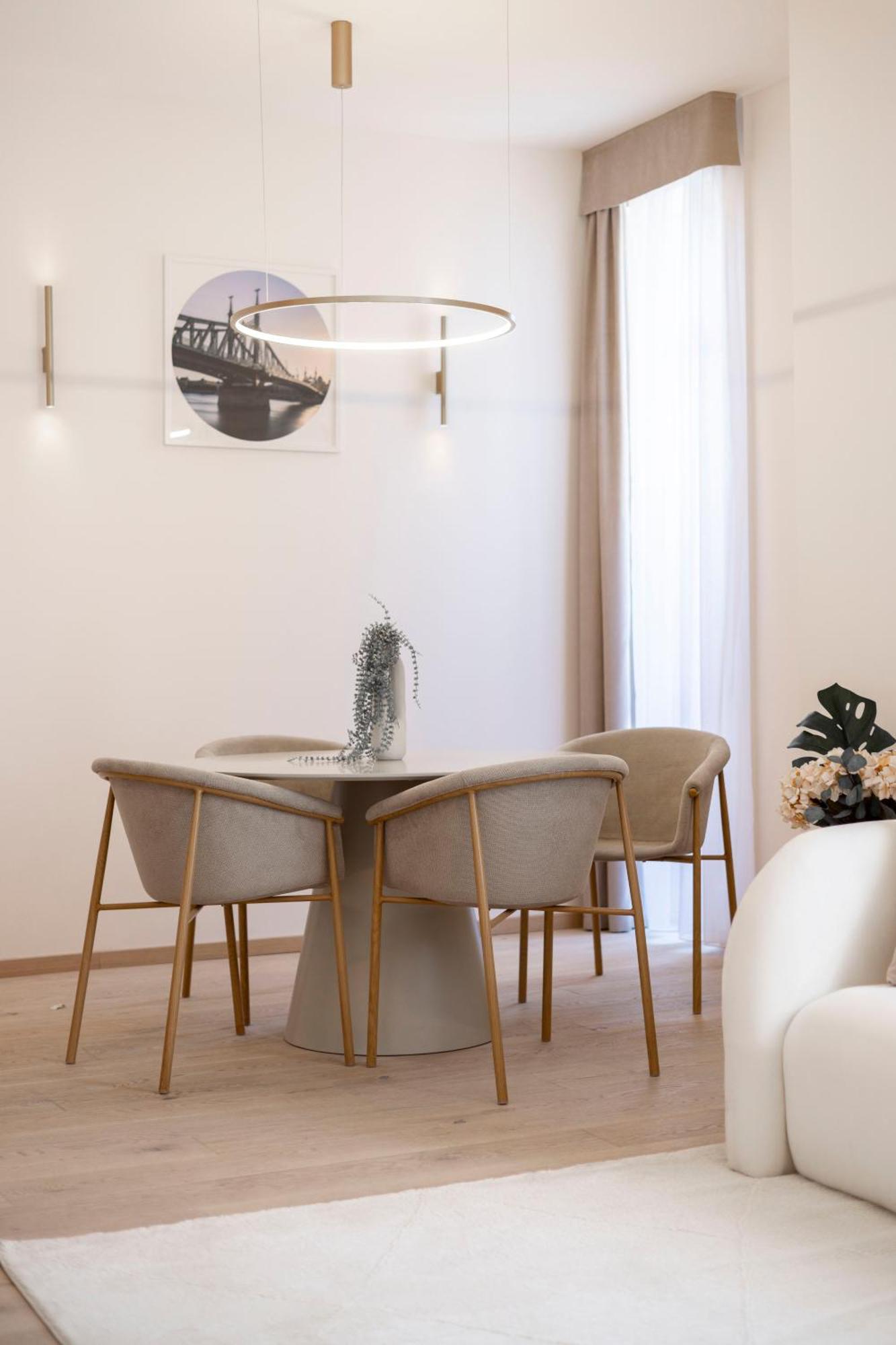 Luxurious W/ A Stunning View To The Basilica Budapest
