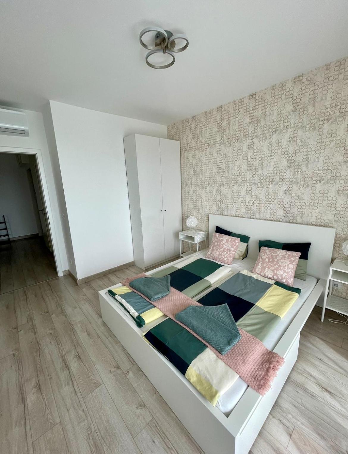 Apartament Penthouse Young #freeparking