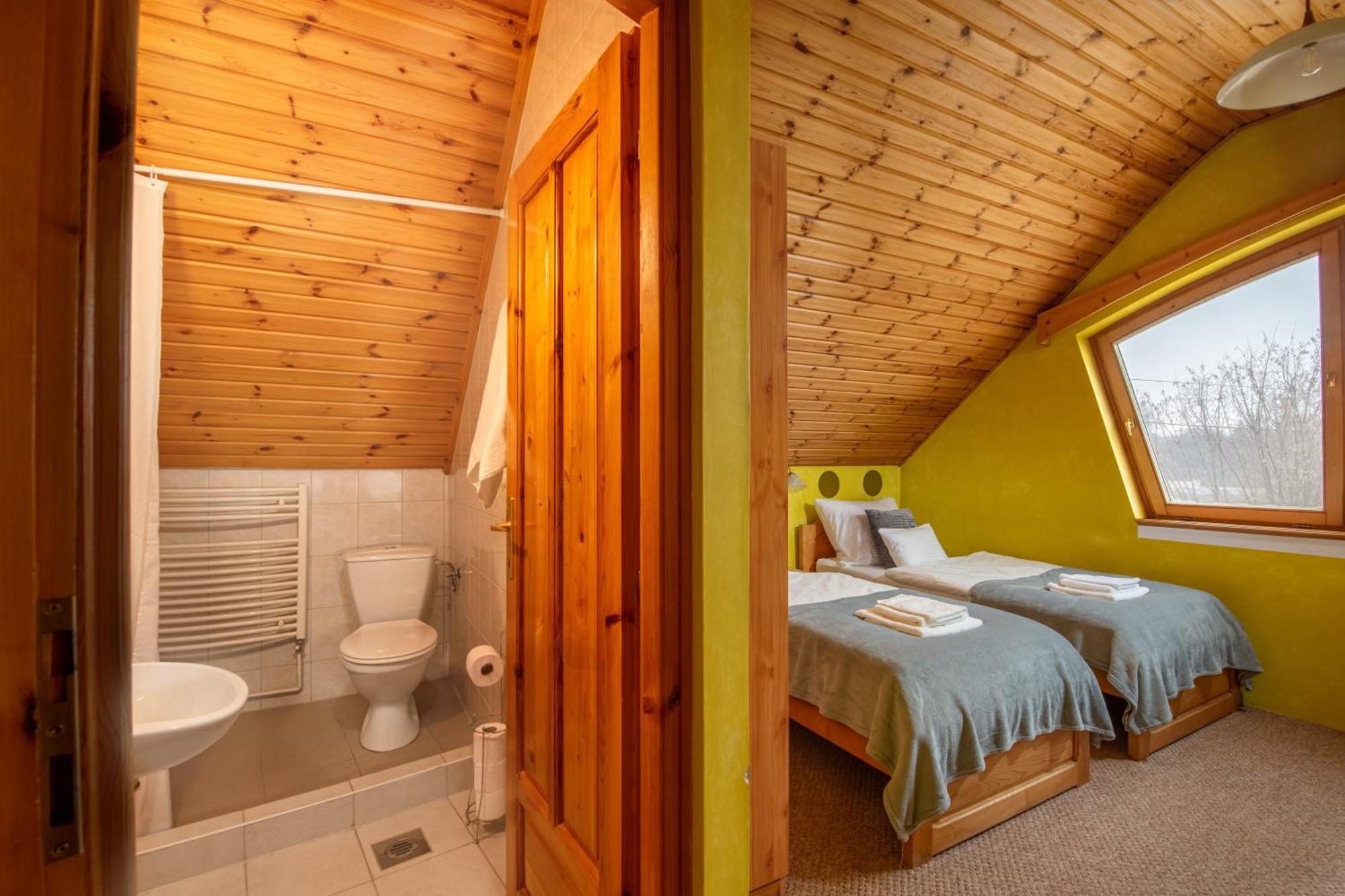 Kupolavilla-apartment-event House By The Danube River-buda Apartman Budapest