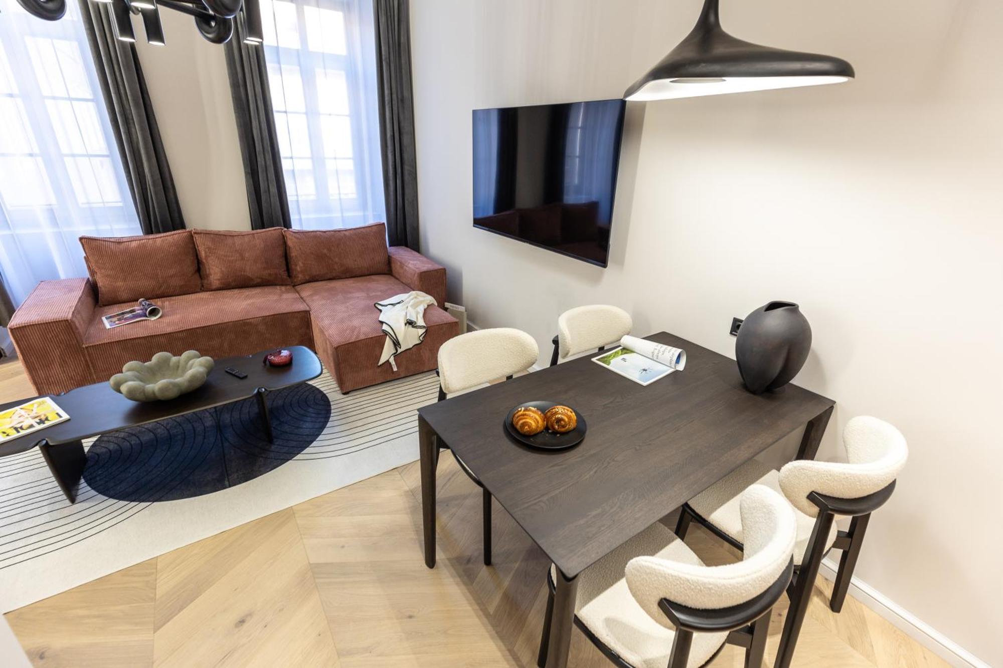 Gatsby Luxury By Chivi #freeparking Budapest