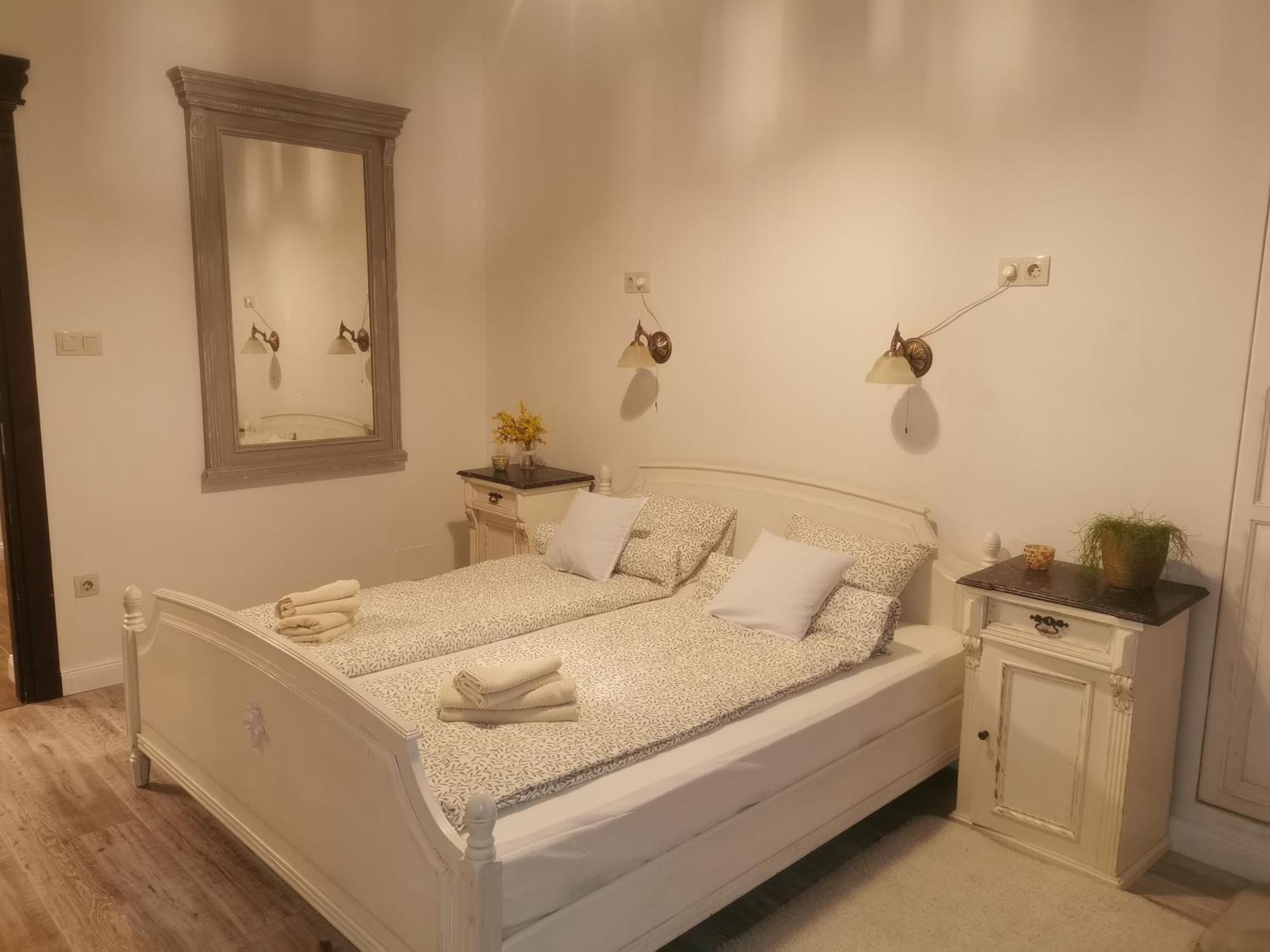 Apartament Kuria With Private Jacuzzi And Pool