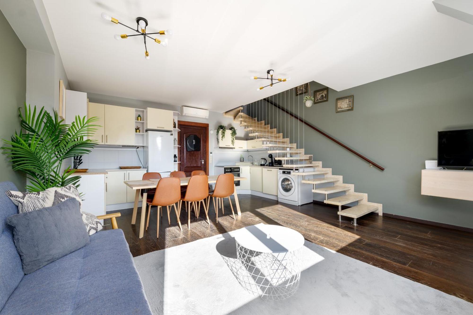 3bedroom Triplex Rooftop Budapest