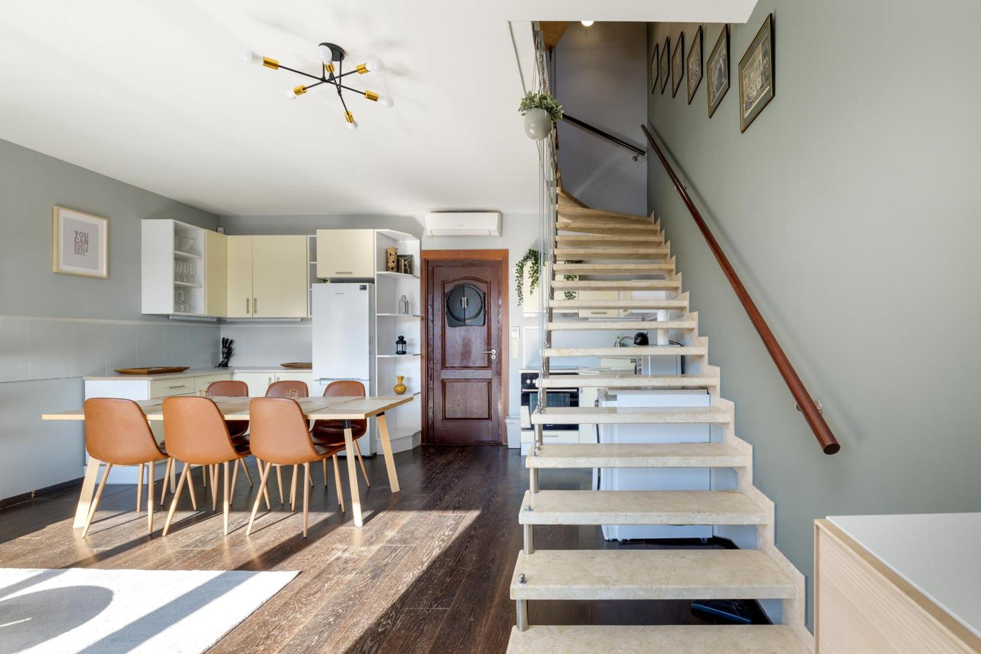 3bedroom Triplex Rooftop * Budapešť