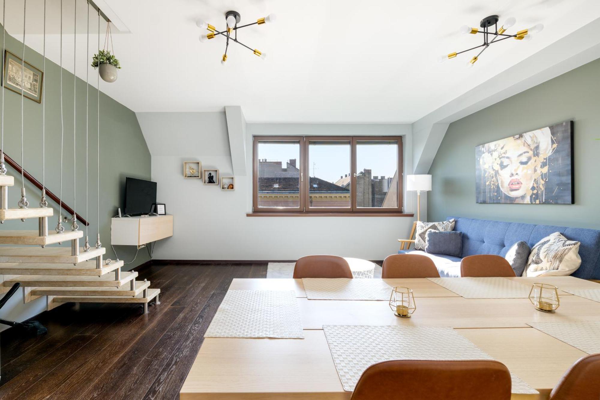 3bedroom Triplex Rooftop Apartmán