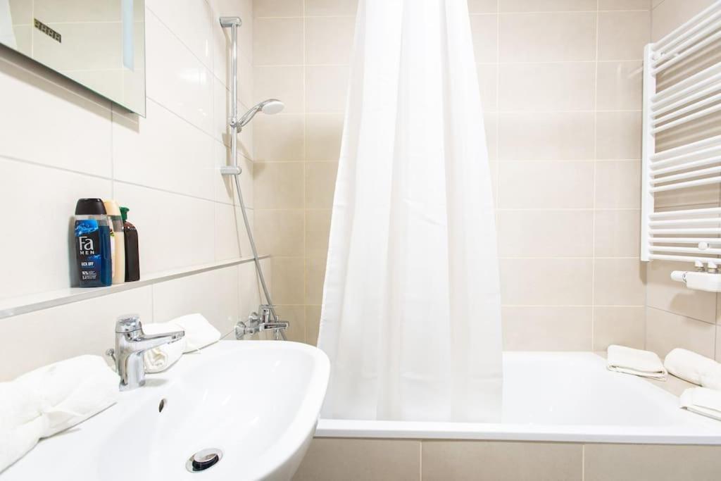 Apartamento Welcomebudapest-free Parking-near The Danube *