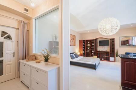 Charming Flat In The Center Appartamento *