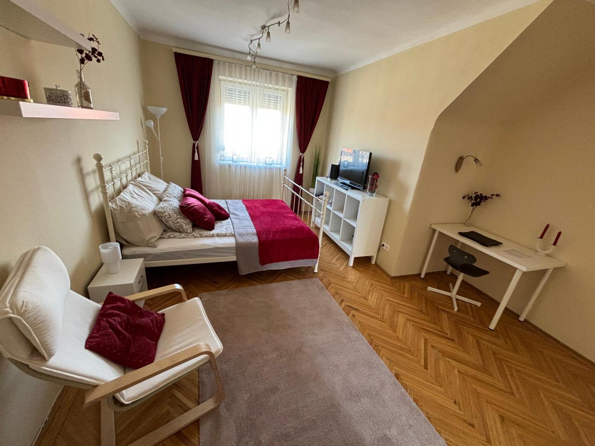 Downtown Hideaway Appartamento Budapest