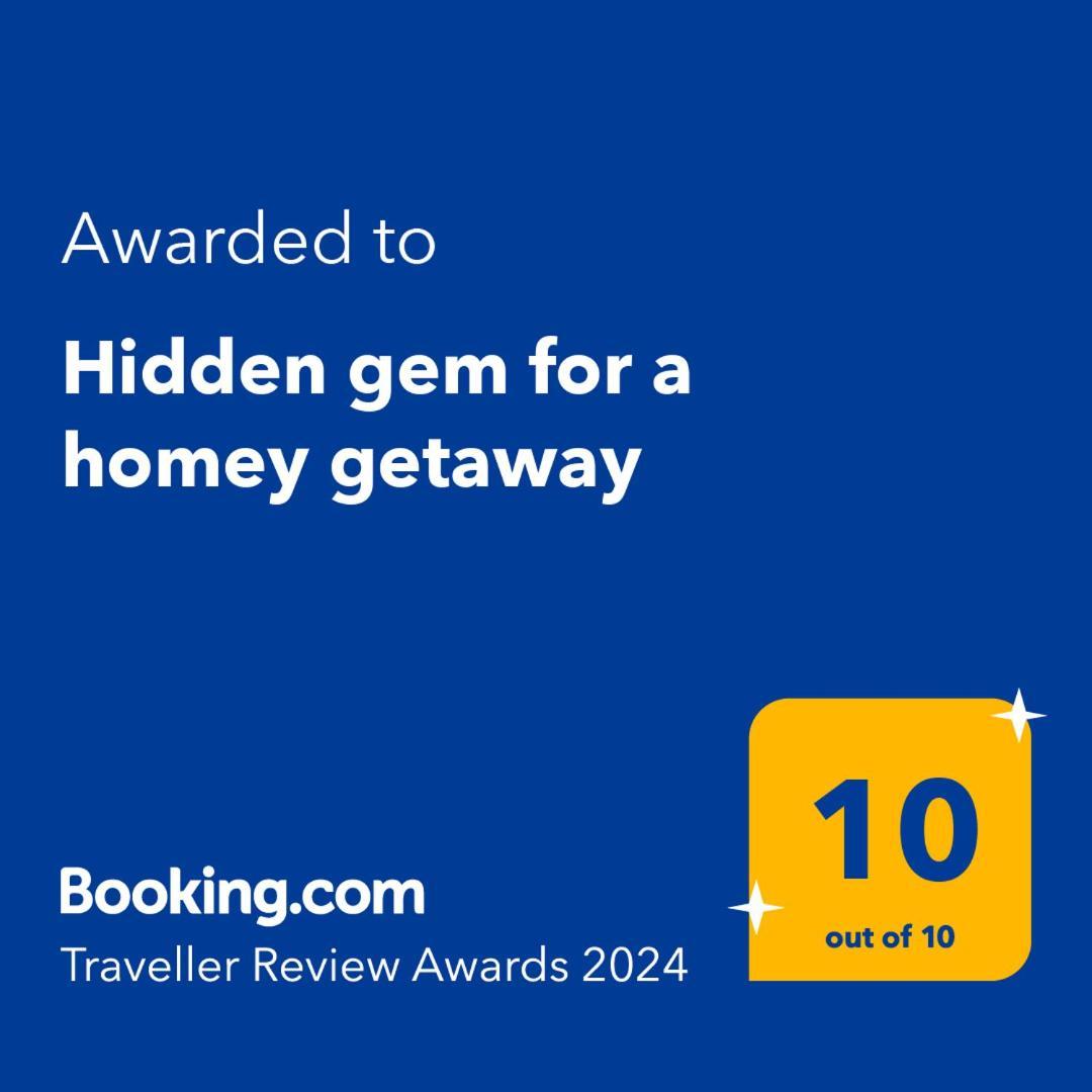 Apartment Hidden Gem For A Homey Getaway Budapest