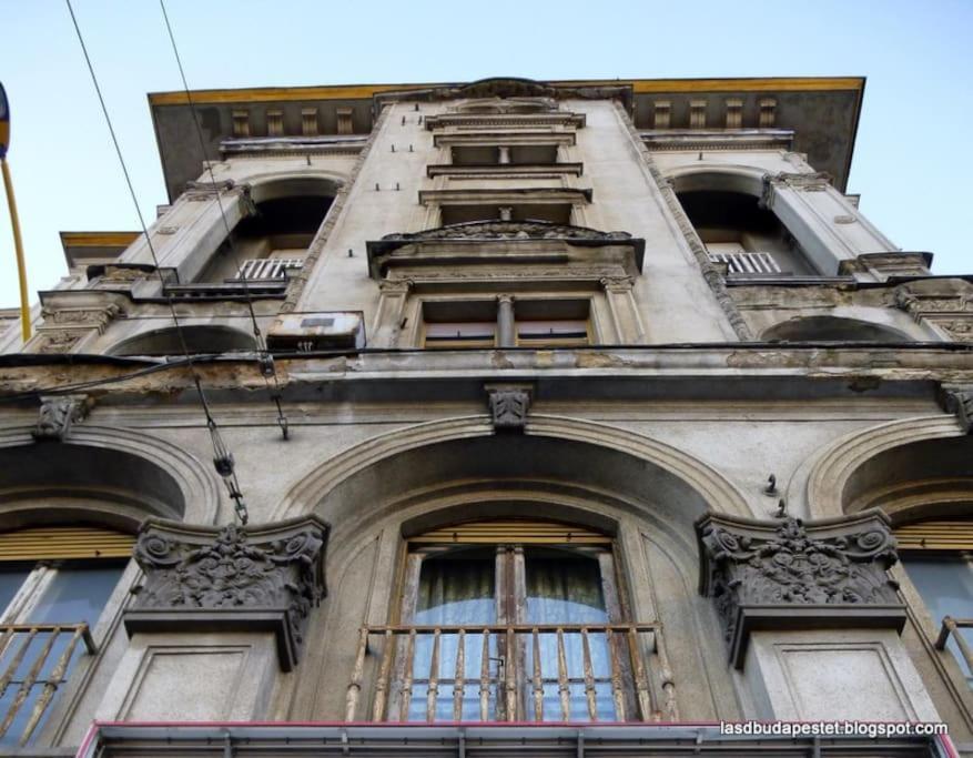 Central Buda Comfort Apartamento *